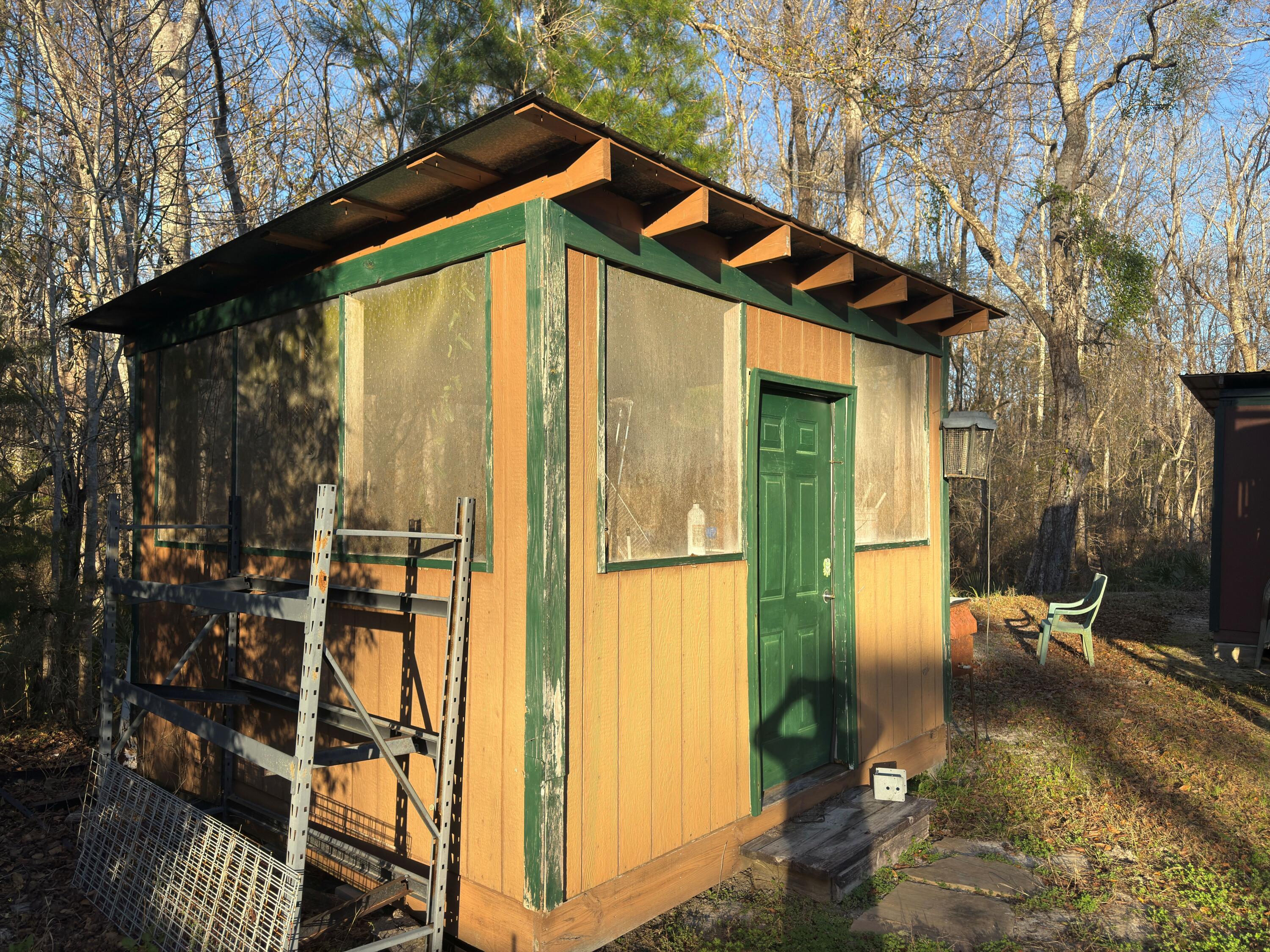 NO RECORDED SUBDIVISION - Residential