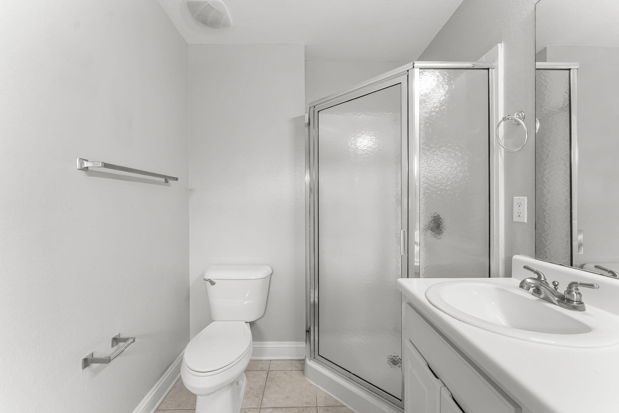 VERANDAS OF FREEPORT, THE - Residential Lease