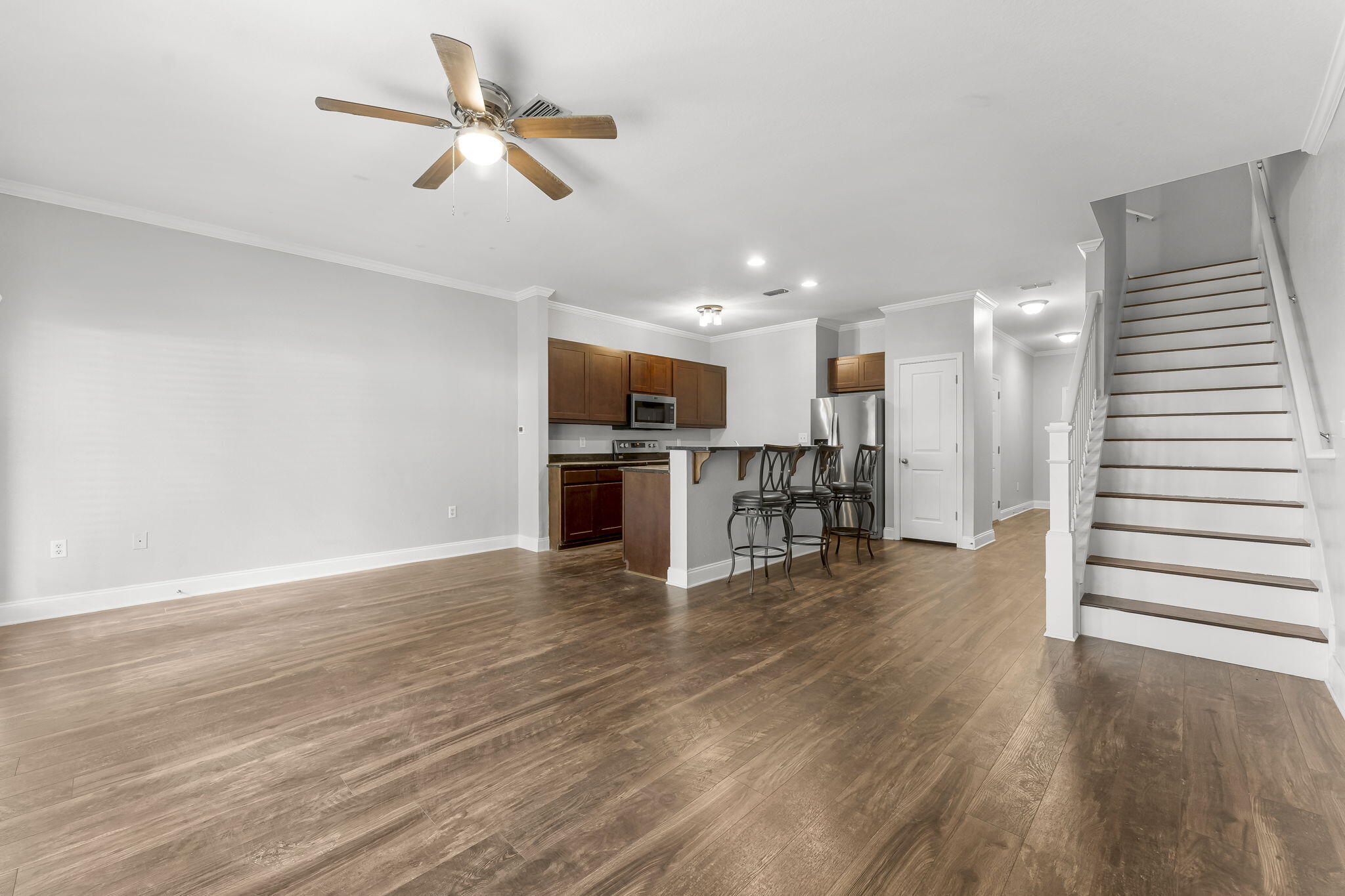 VERANDAS OF FREEPORT, THE - Residential Lease