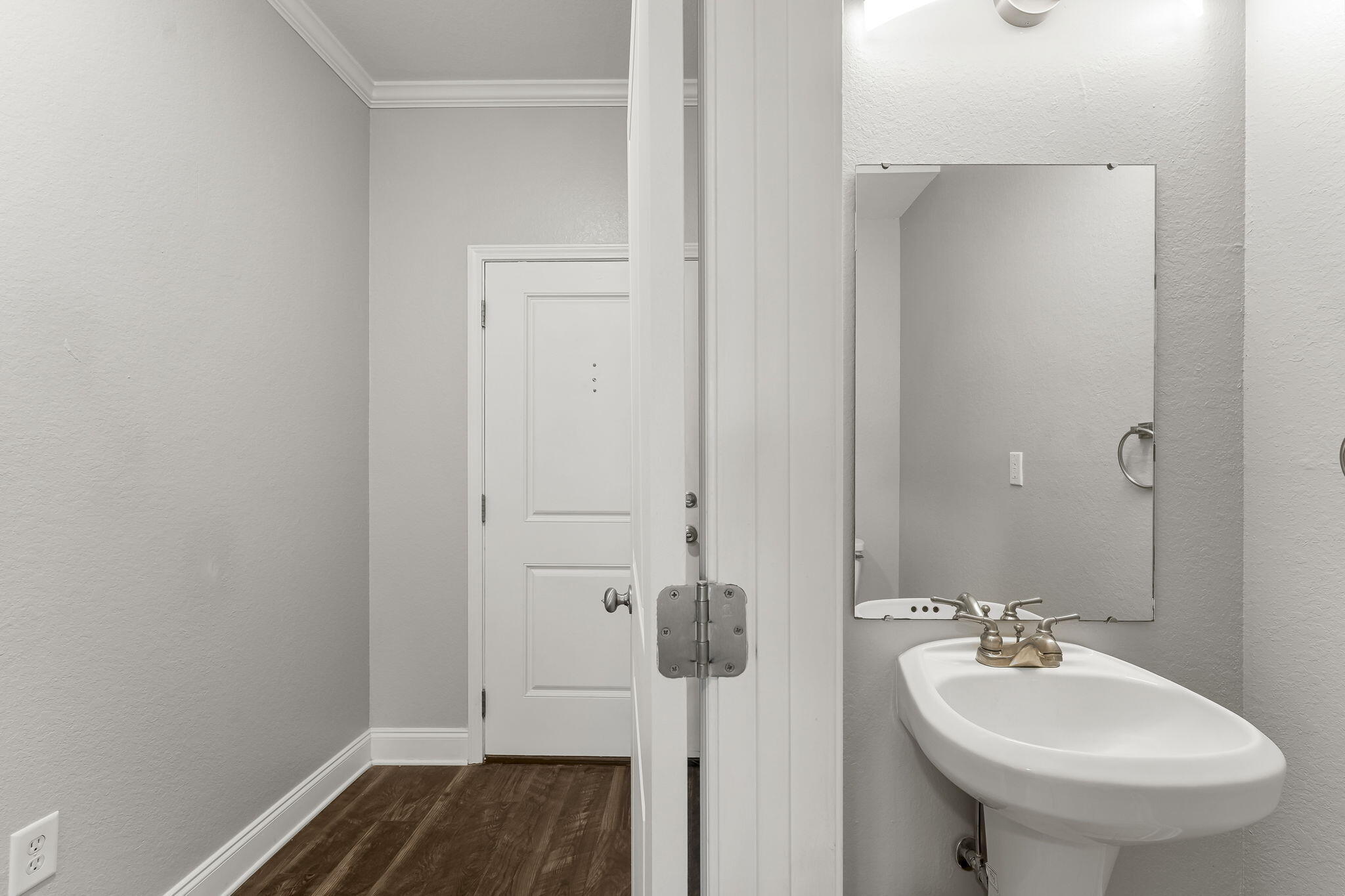 VERANDAS OF FREEPORT, THE - Residential Lease