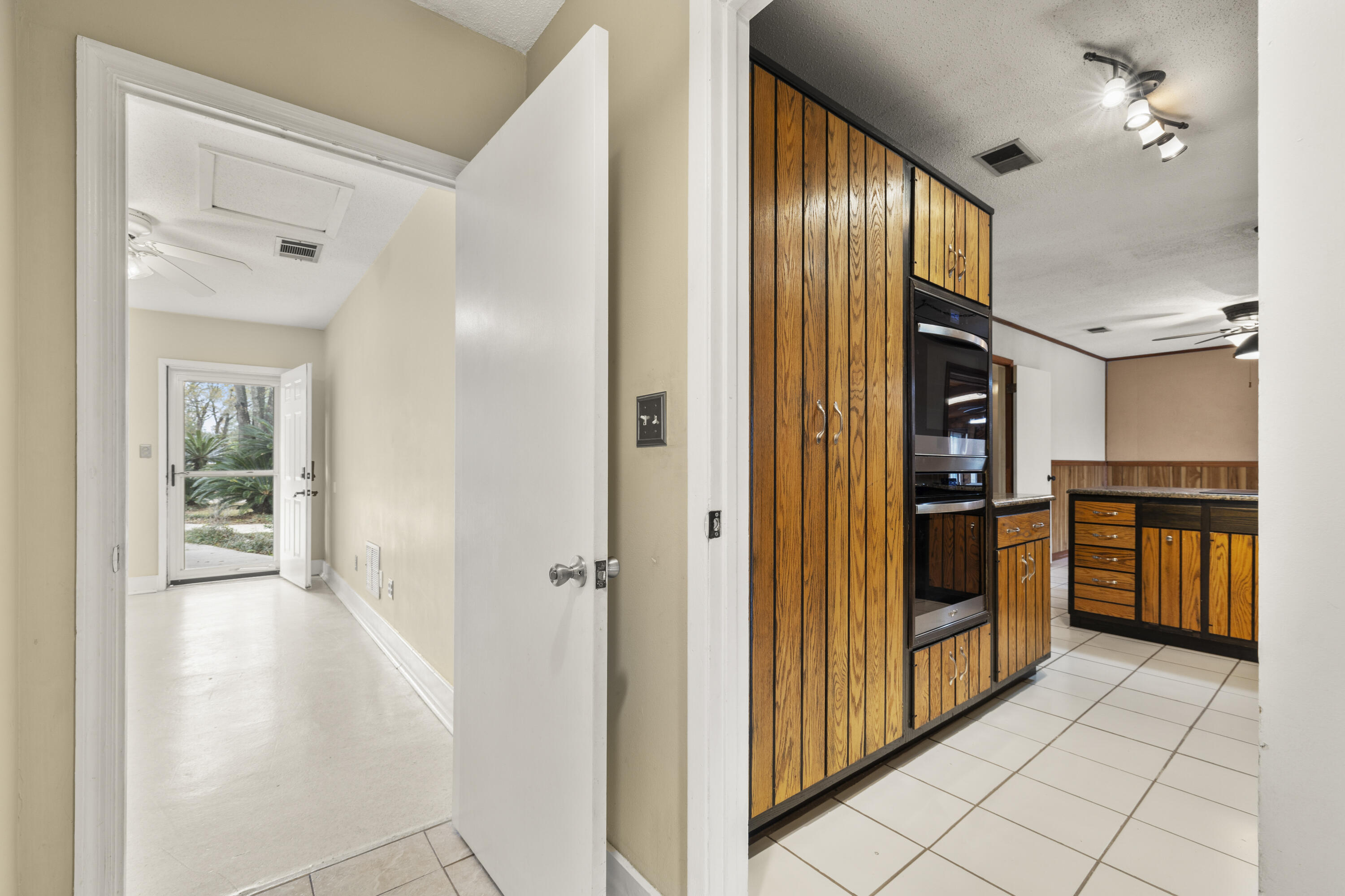 OAKDALE MINI FARMS RESUB BLK 05 - Residential