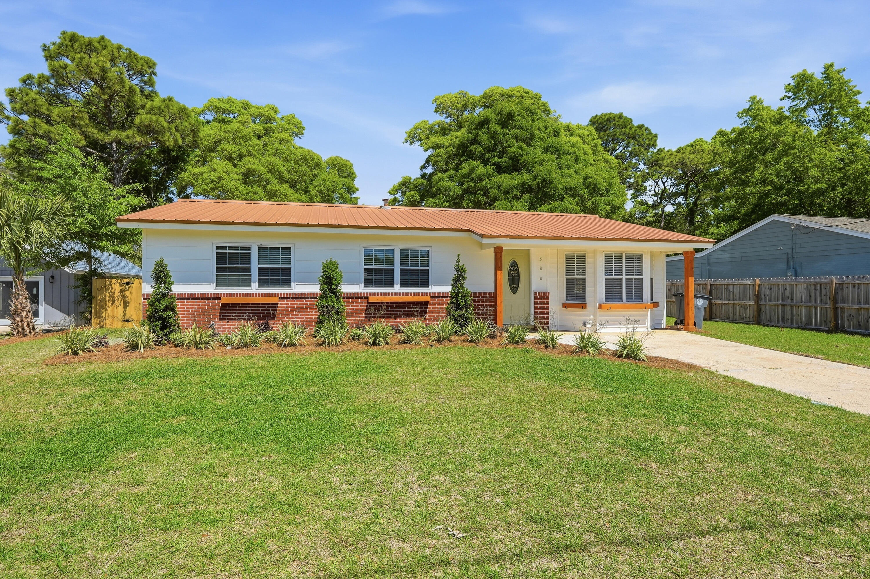 HIGHLAND PARK - Residential