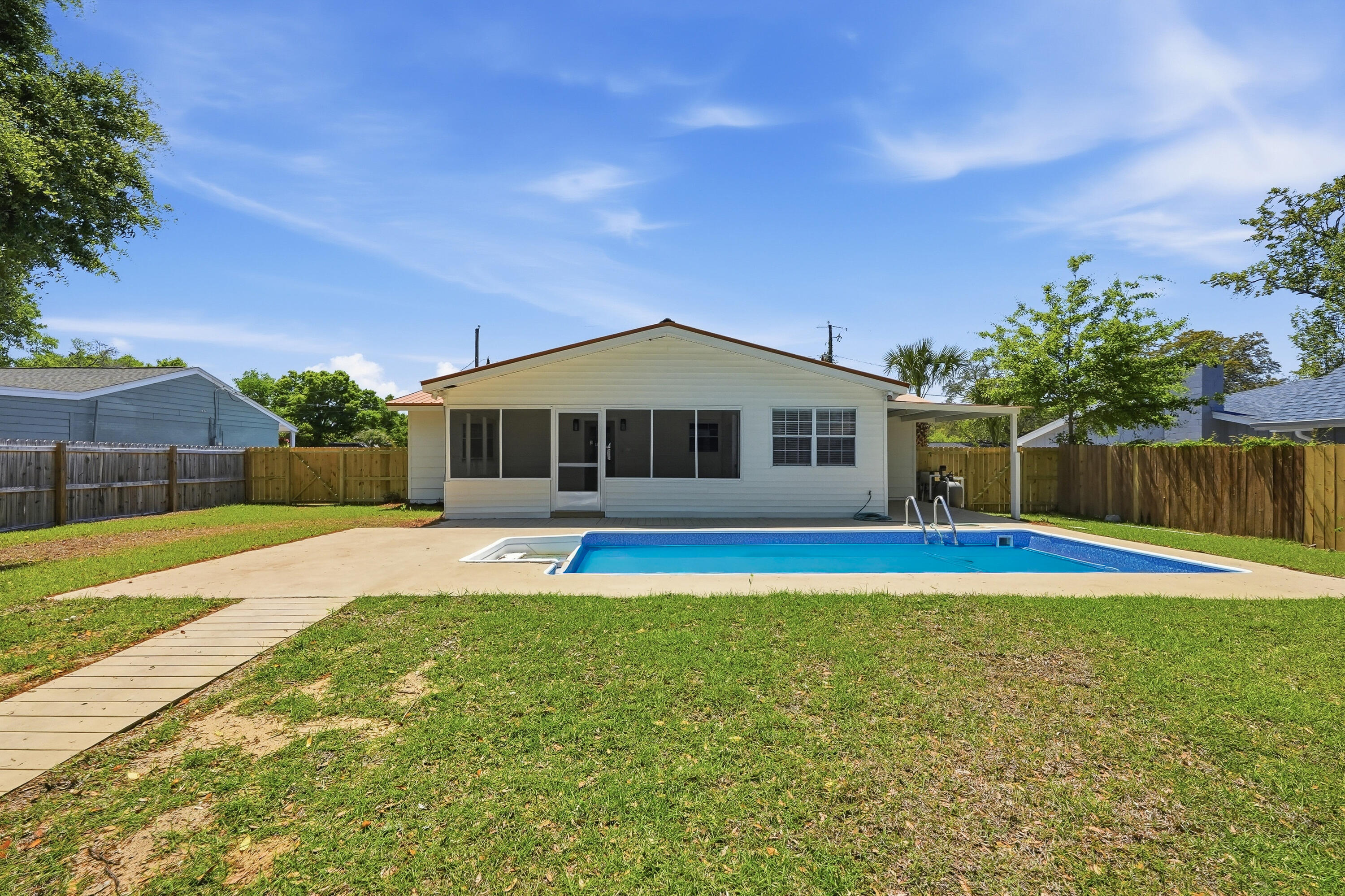 HIGHLAND PARK - Residential