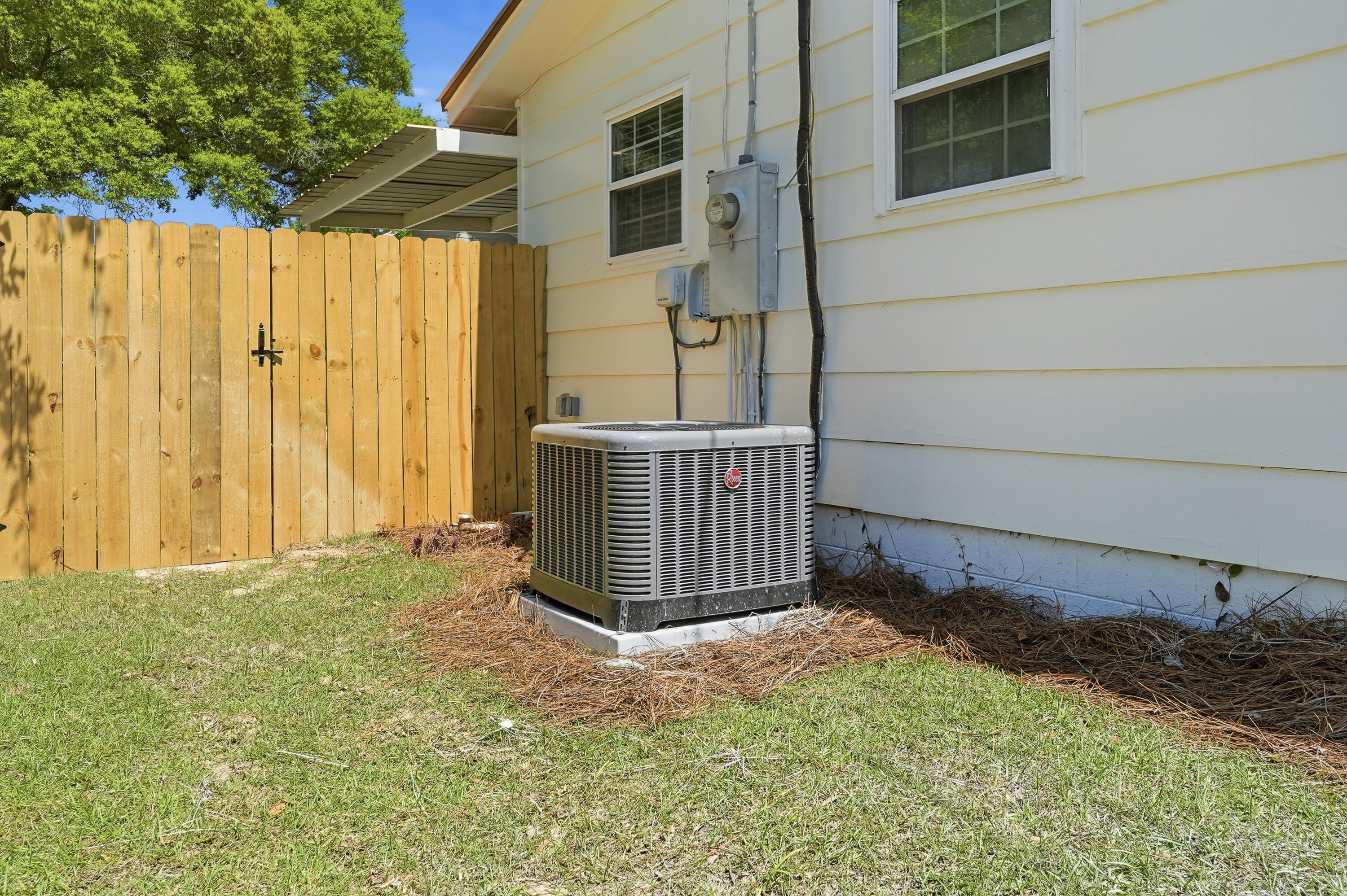 HIGHLAND PARK - Residential