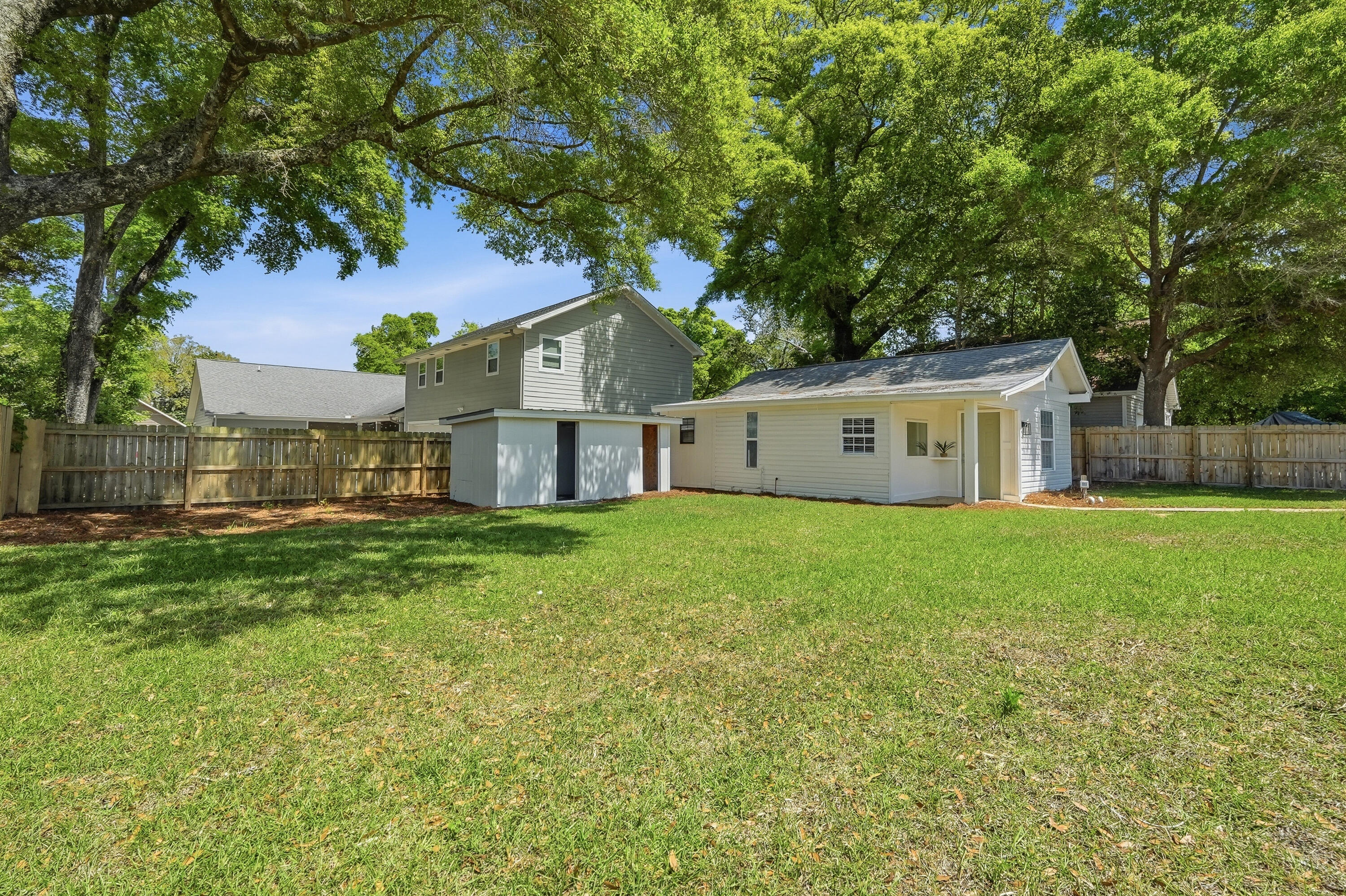 HIGHLAND PARK - Residential