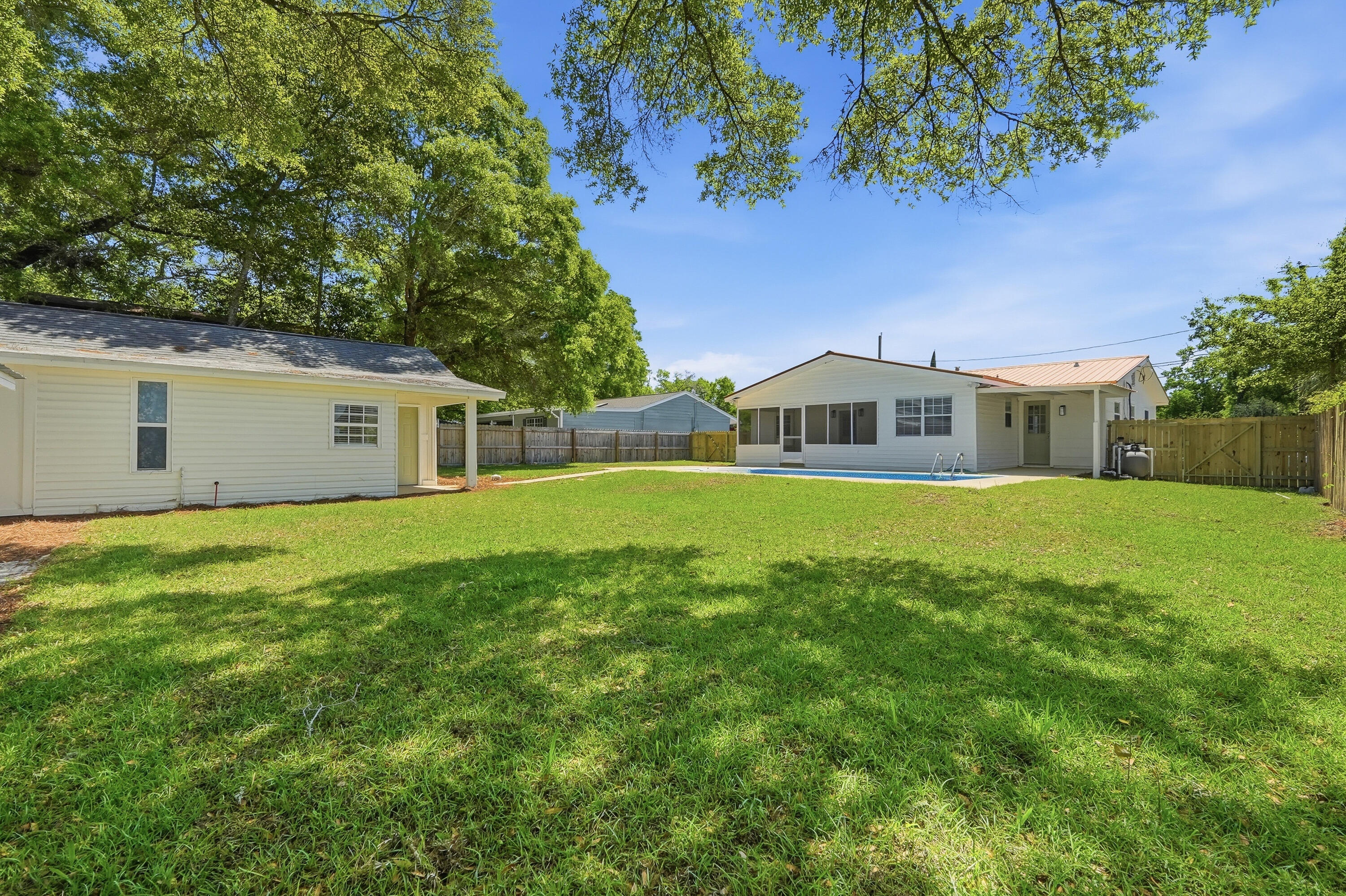 HIGHLAND PARK - Residential