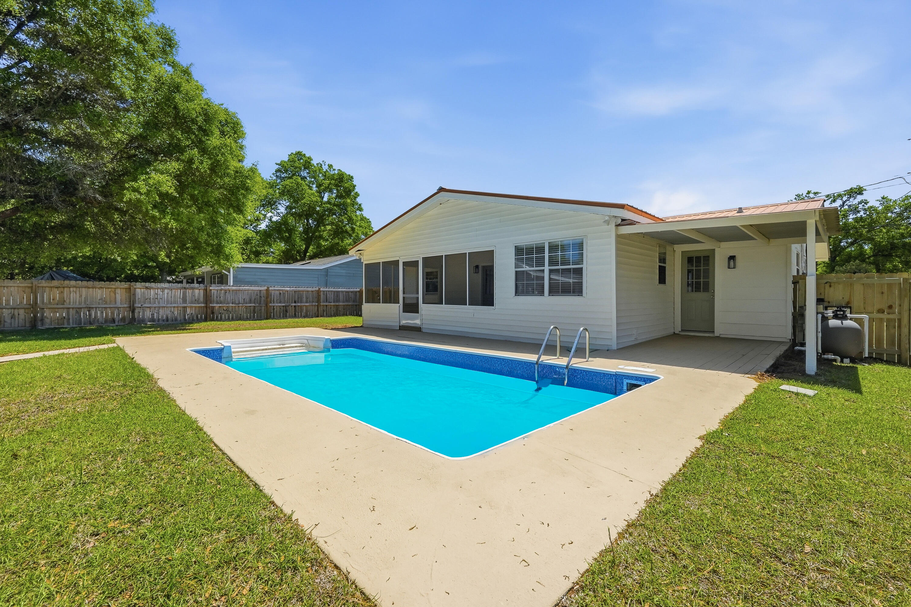 HIGHLAND PARK - Residential