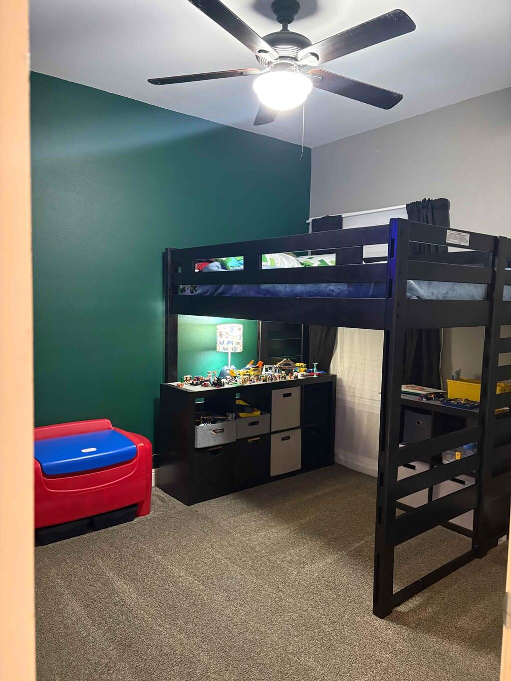 ROLLING RIDGE S/D - Residential Lease