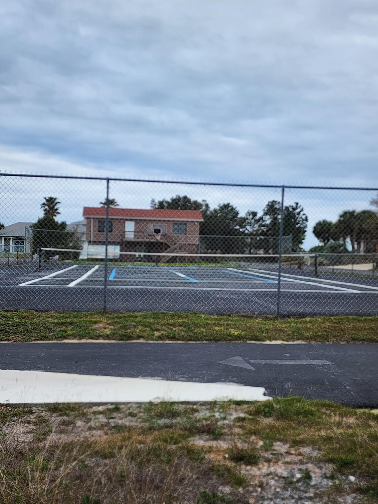 SMUGGLERS COVE - Land