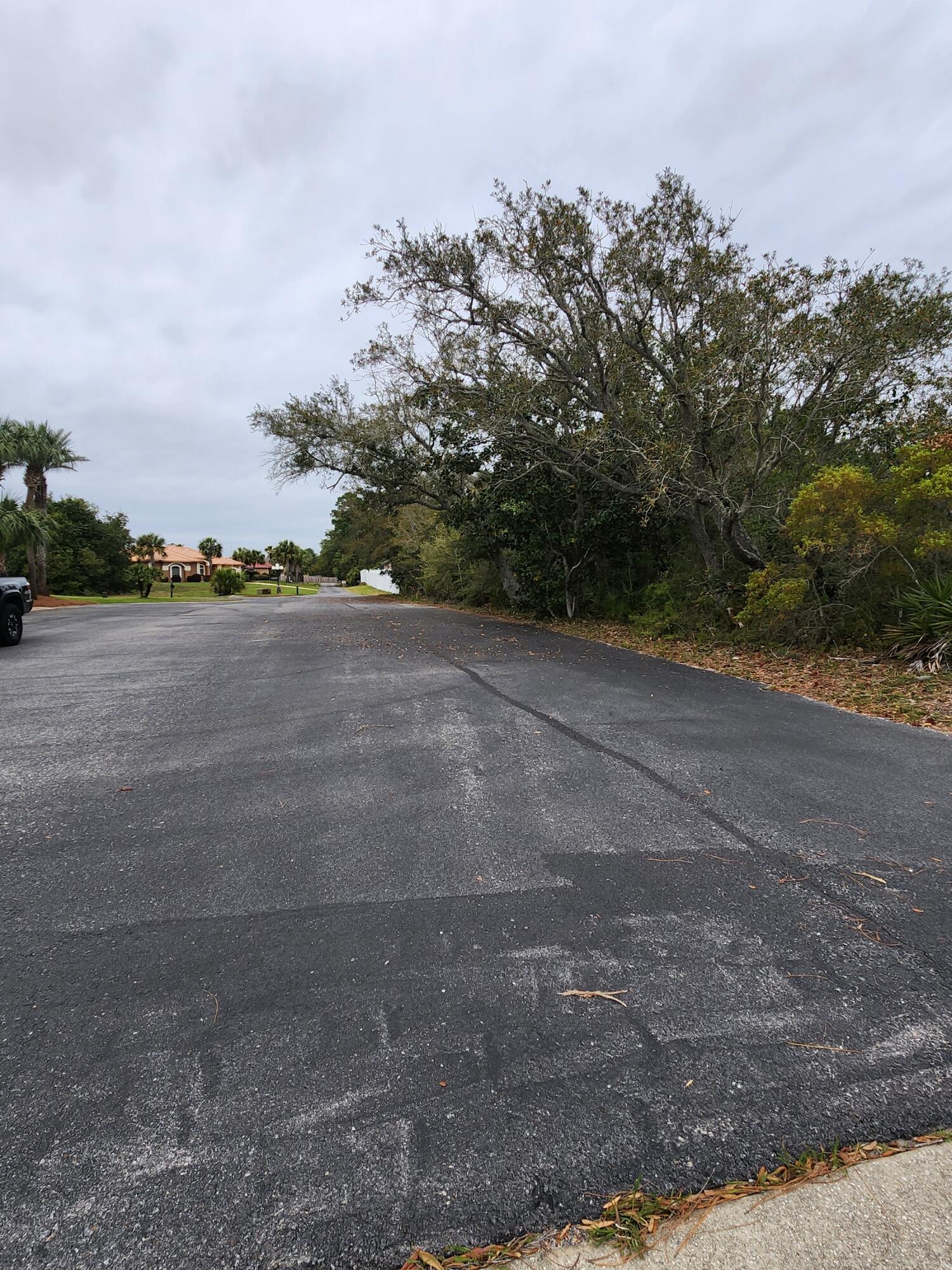 SMUGGLERS COVE - Land