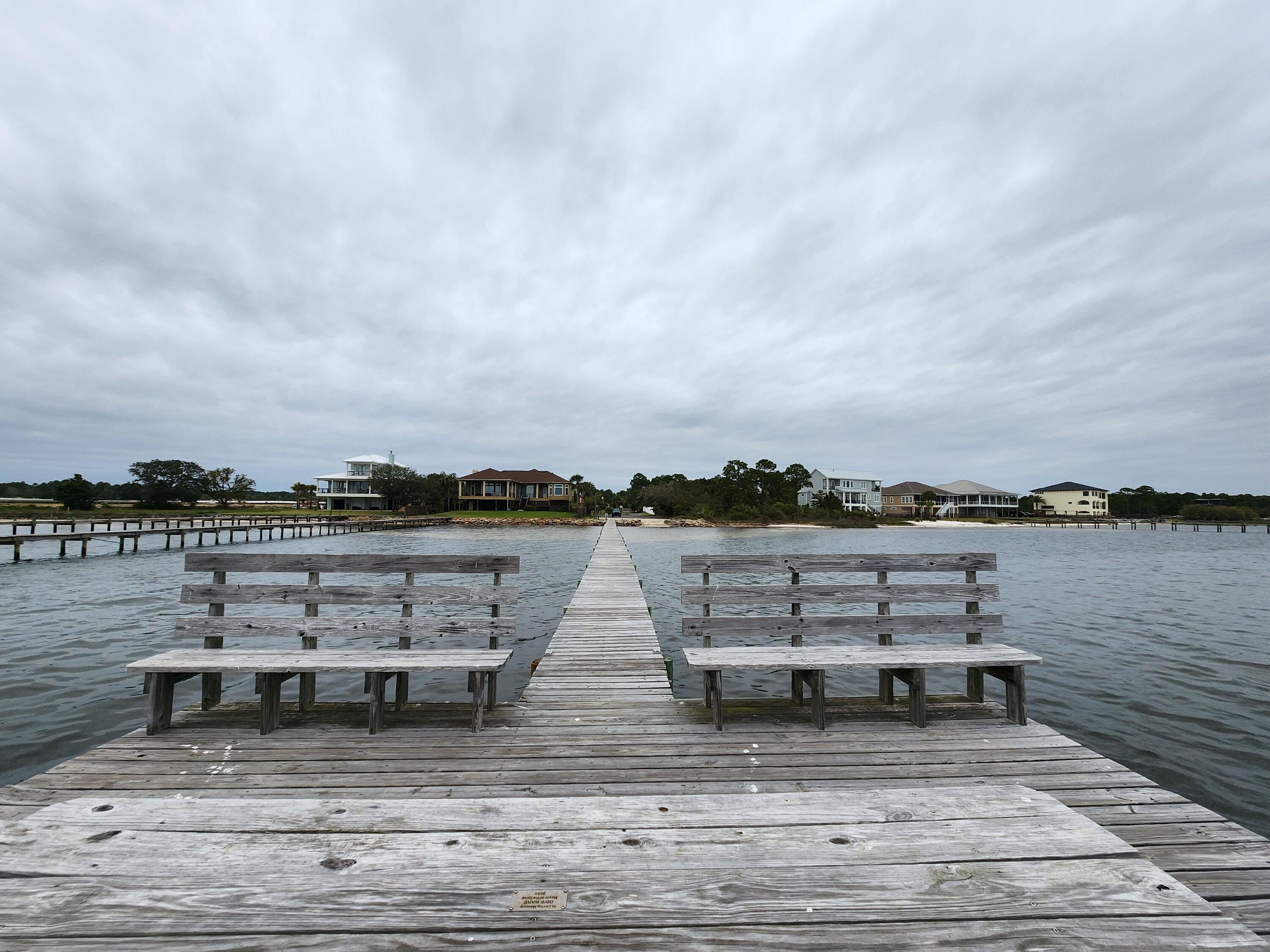 SMUGGLERS COVE - Land