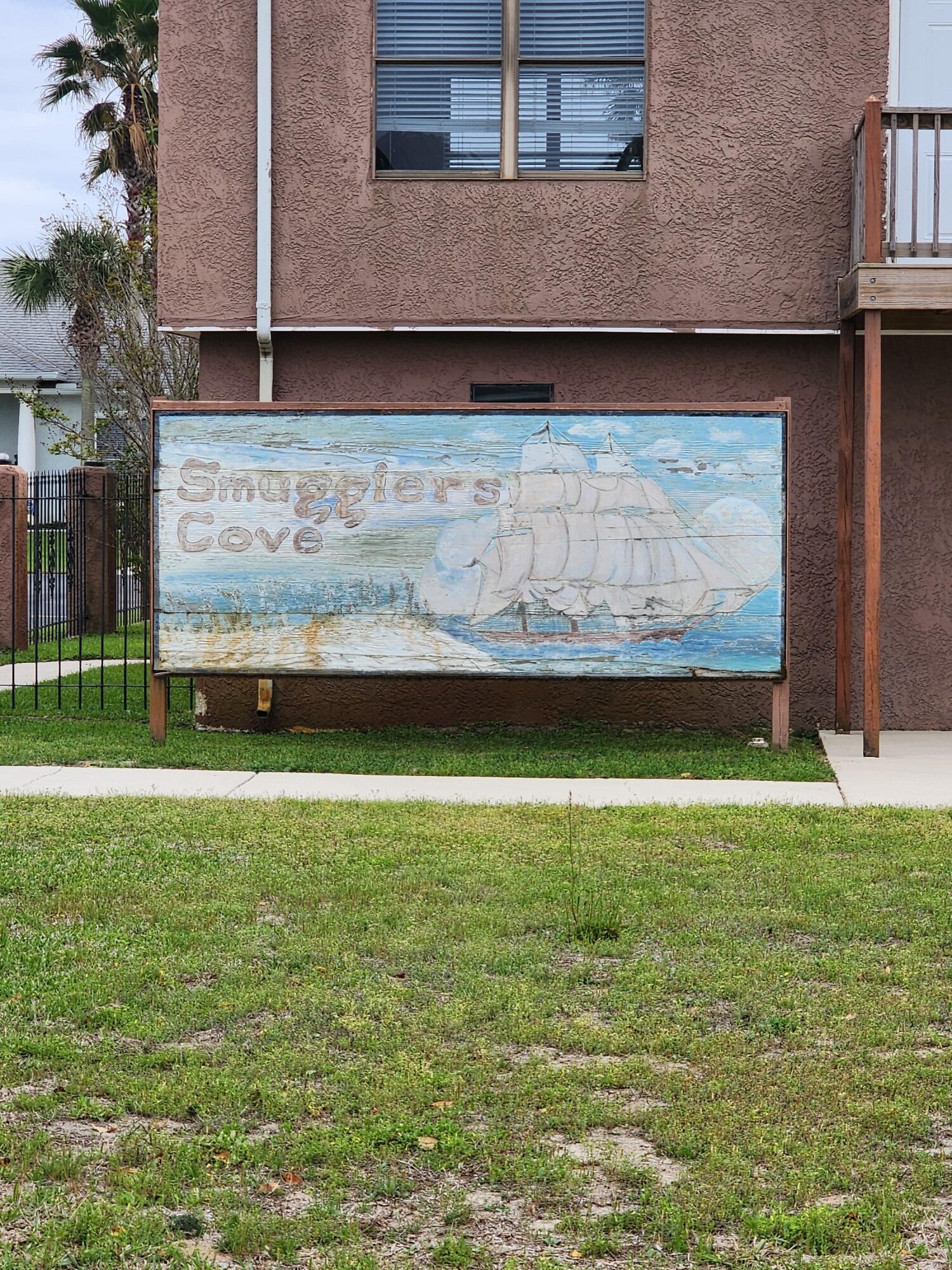 SMUGGLERS COVE - Land