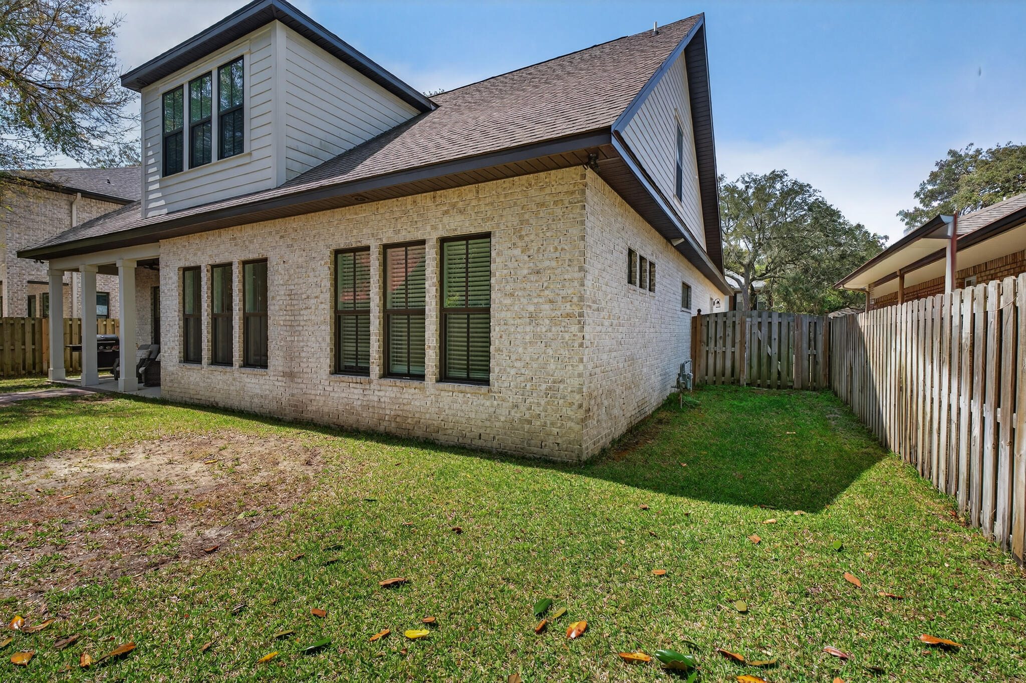 PLANTATION OAKS S/D - Residential