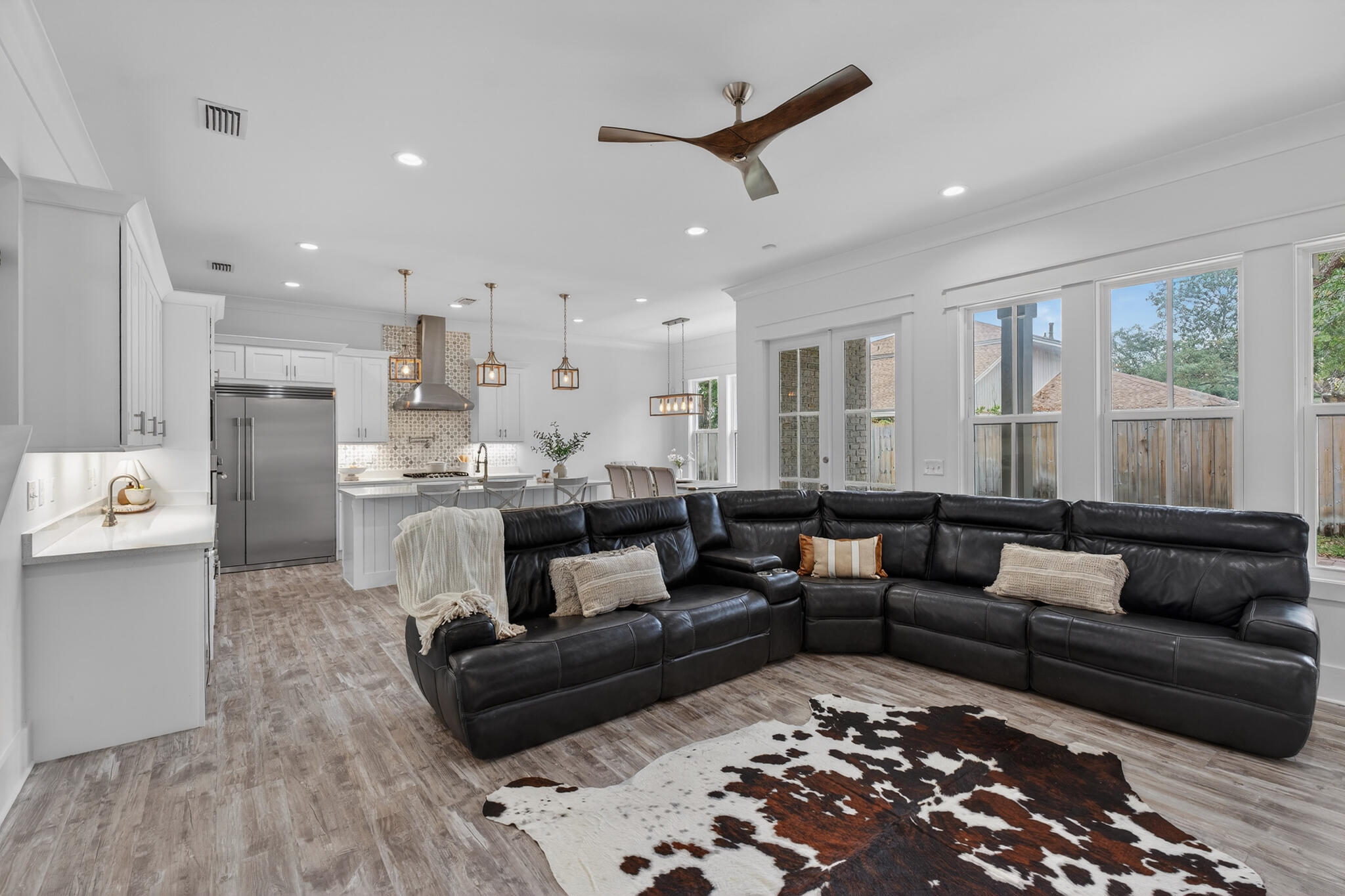 PLANTATION OAKS S/D - Residential