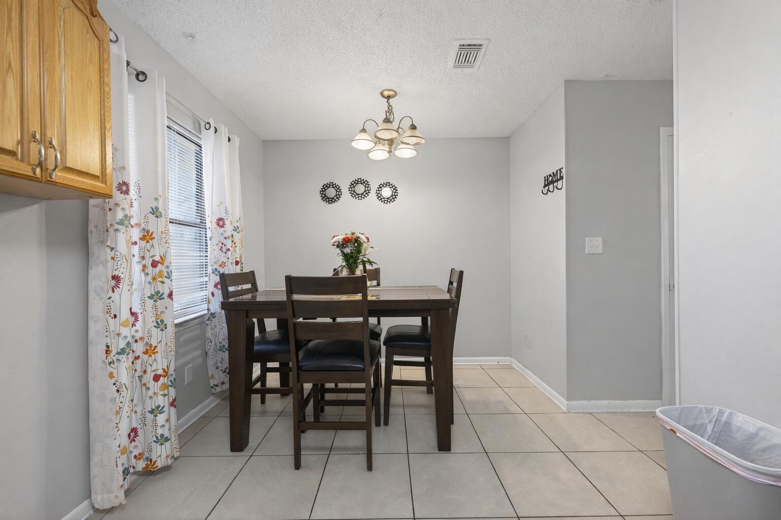 LEESA JENNIFER ACRES - Residential