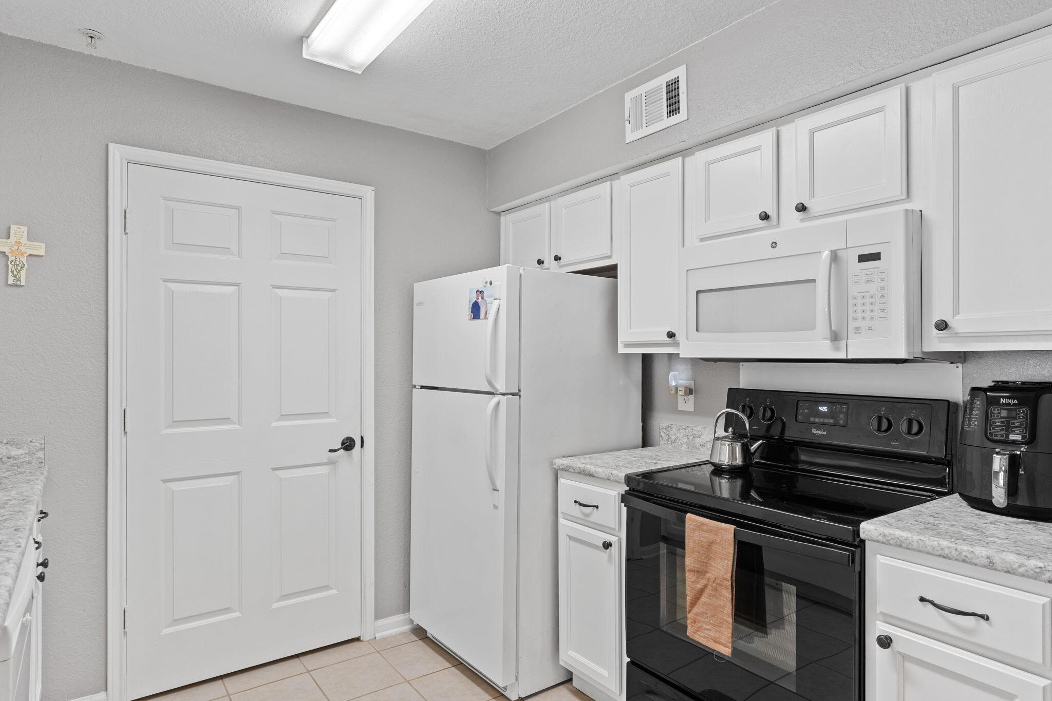 INDIAN LAKE - Residential