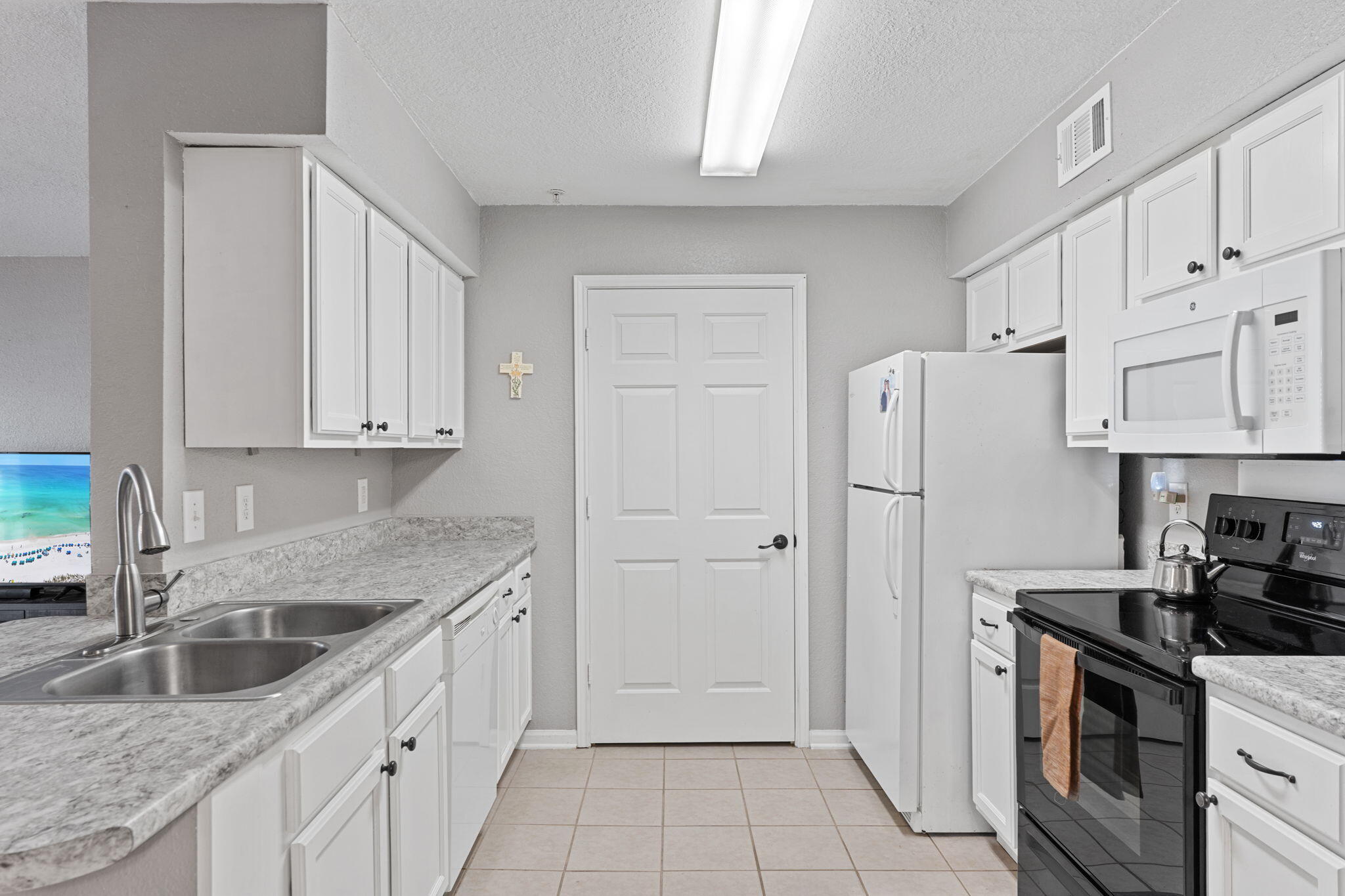 INDIAN LAKE - Residential