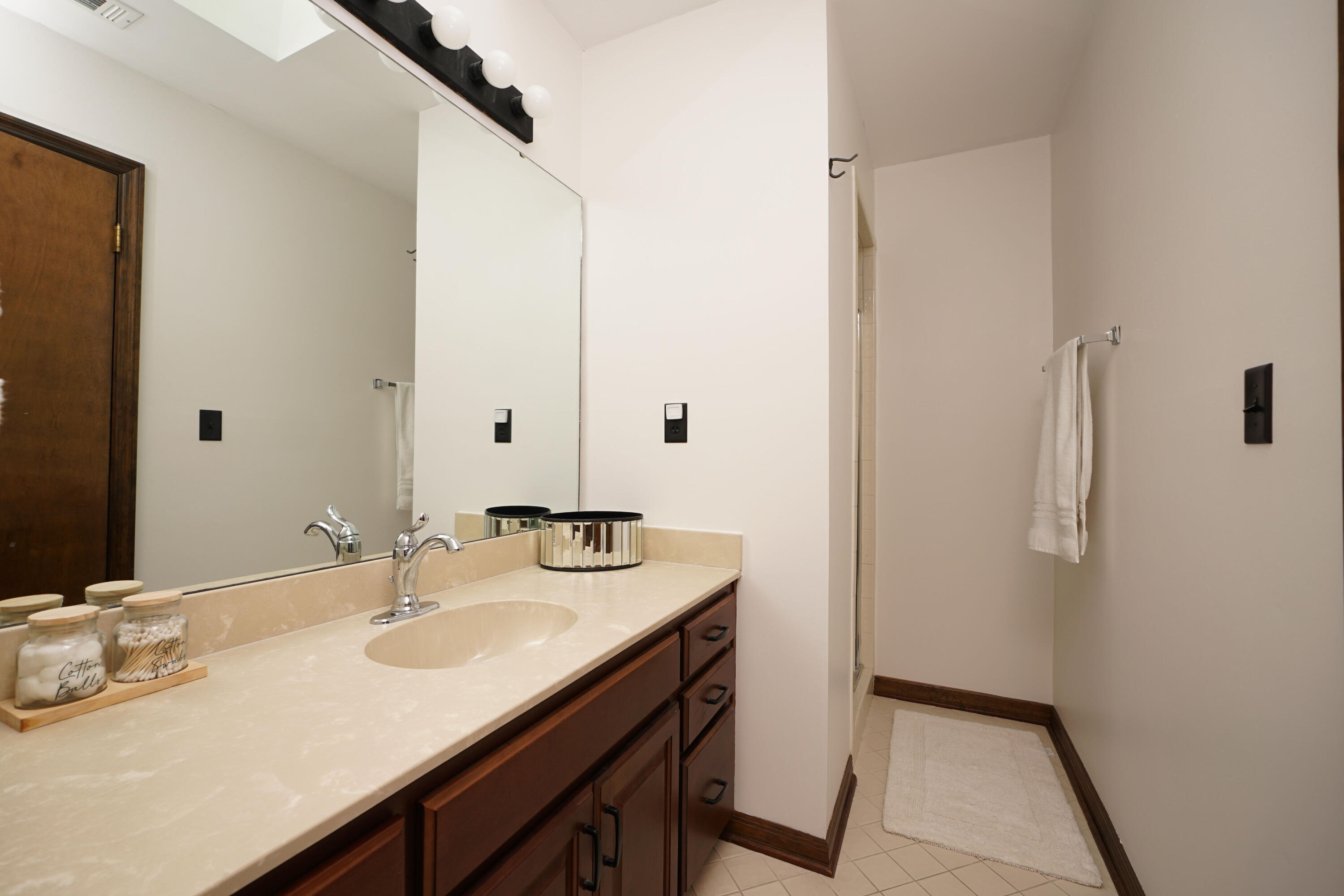 ST ANDREWS EAST BLUEWATER BAY - Residential