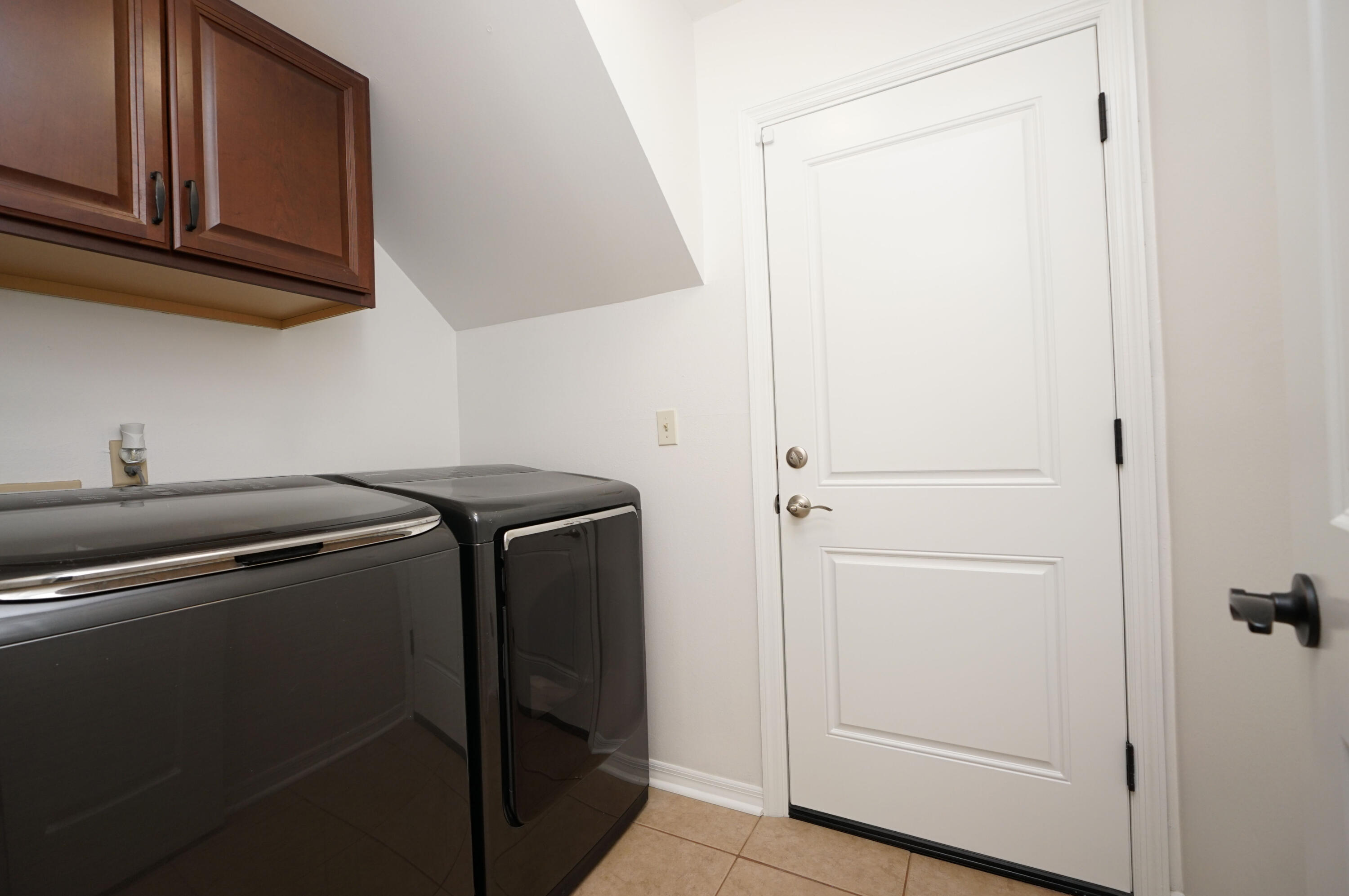 ST ANDREWS EAST BLUEWATER BAY - Residential