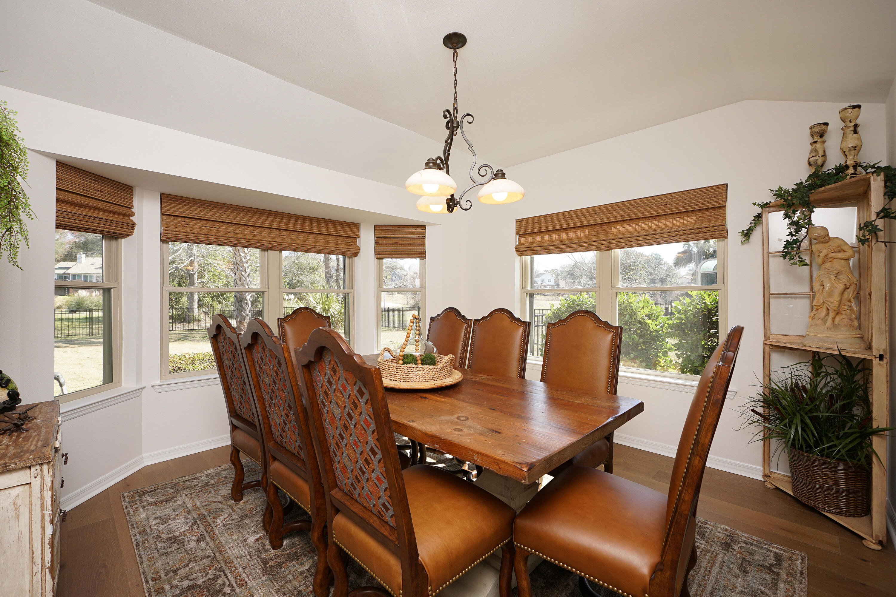 ST ANDREWS EAST BLUEWATER BAY - Residential