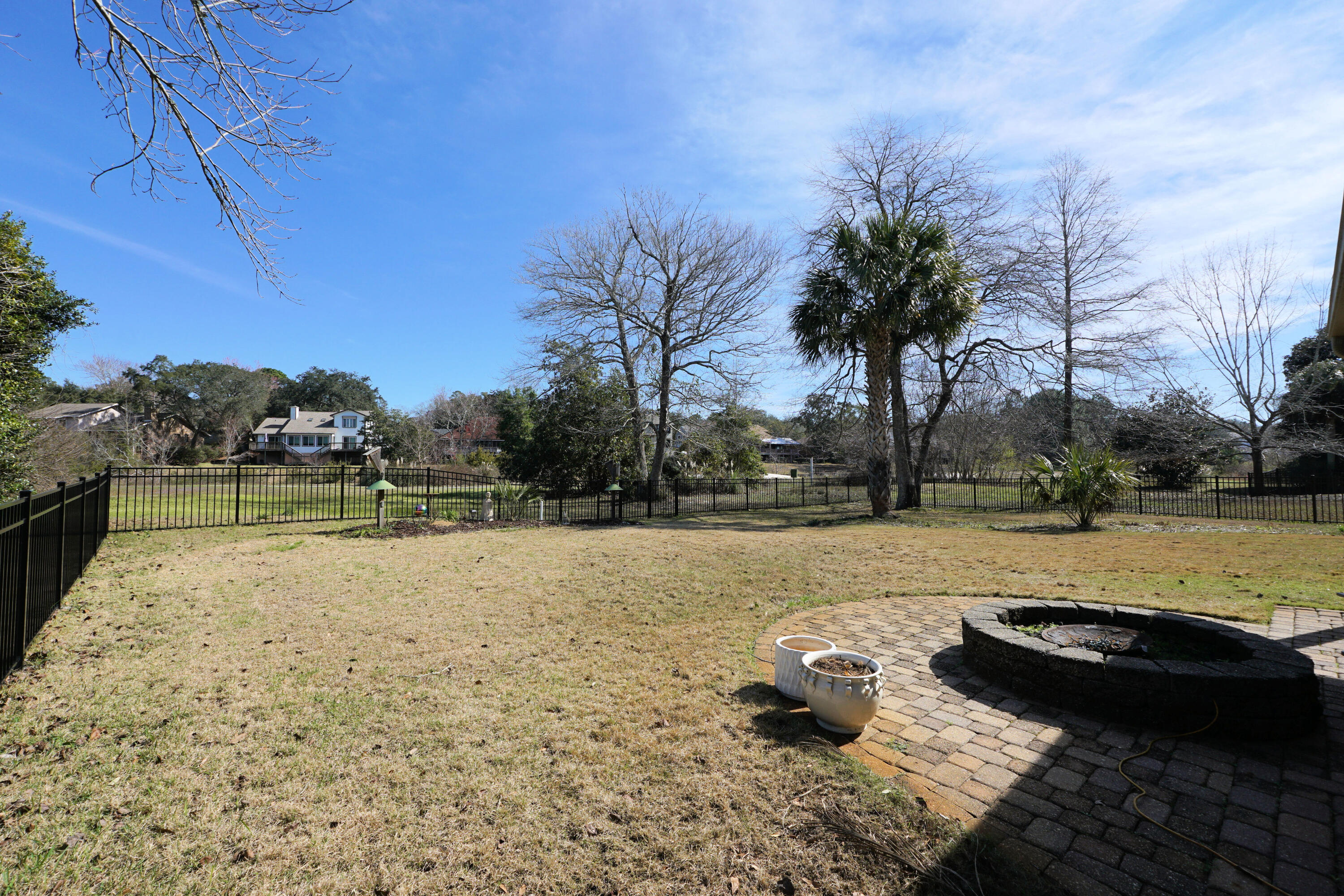 ST ANDREWS EAST BLUEWATER BAY - Residential