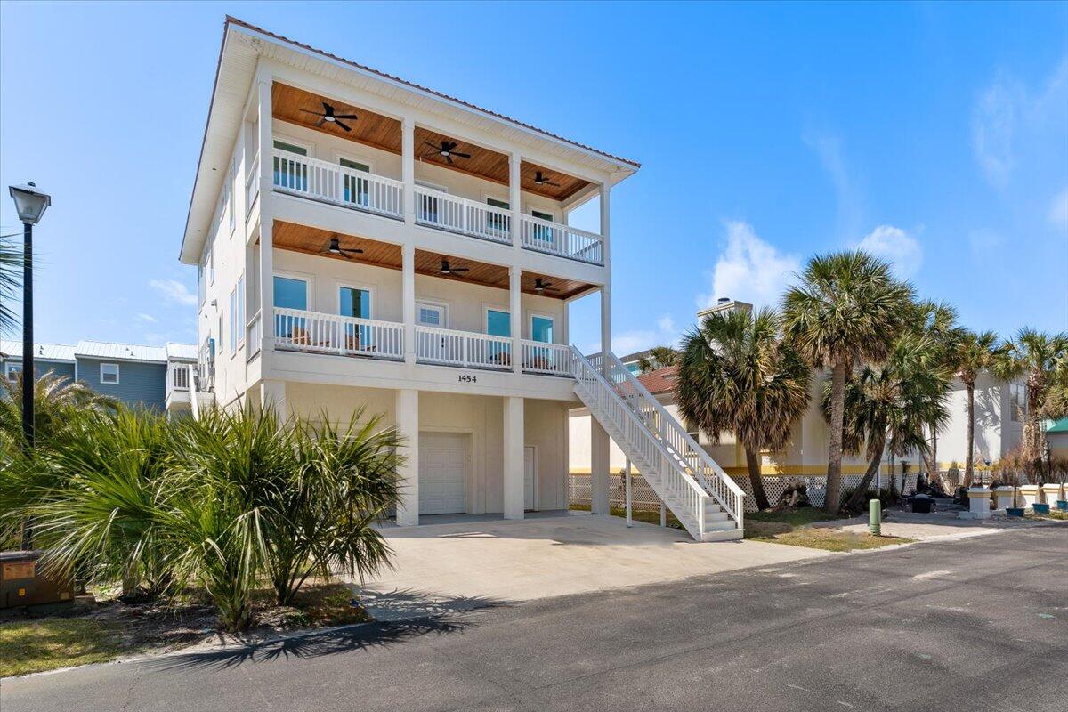 VILLAGE AT NAVARRE - Residential