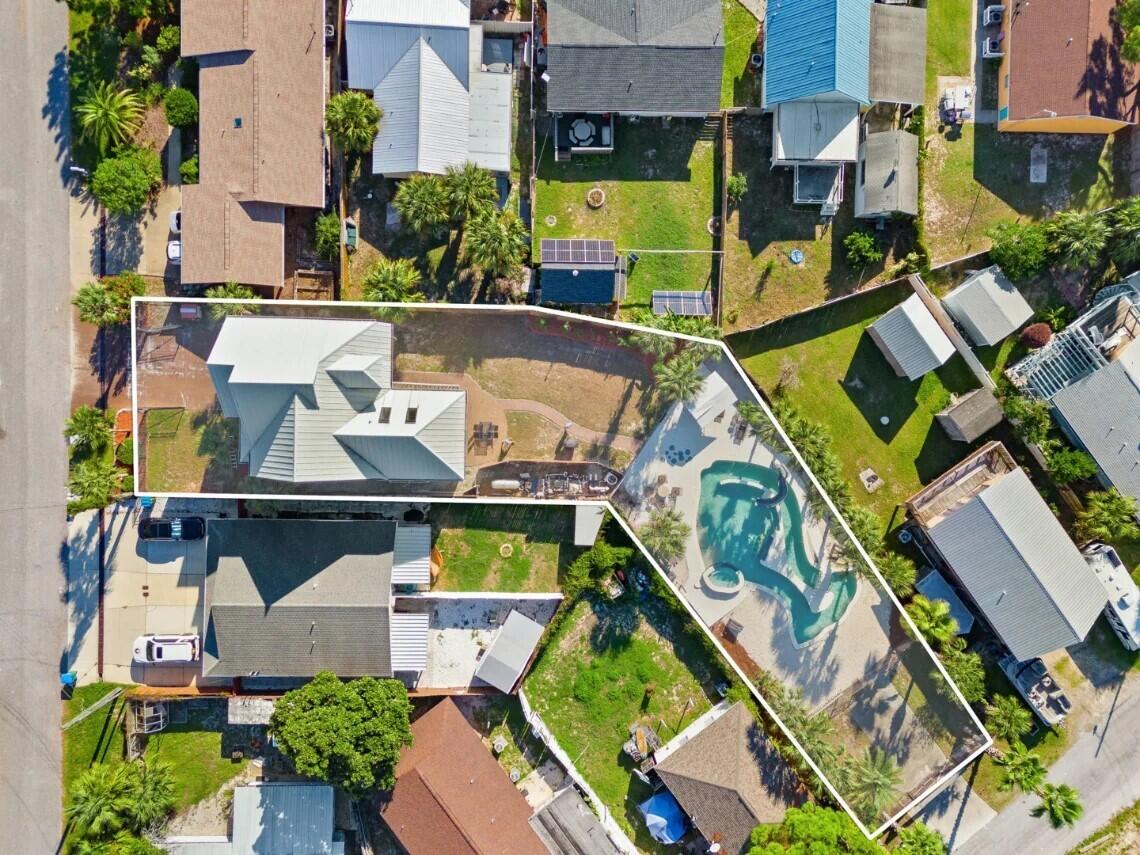 HOLIDAY BEACH UNIT 16 - Residential