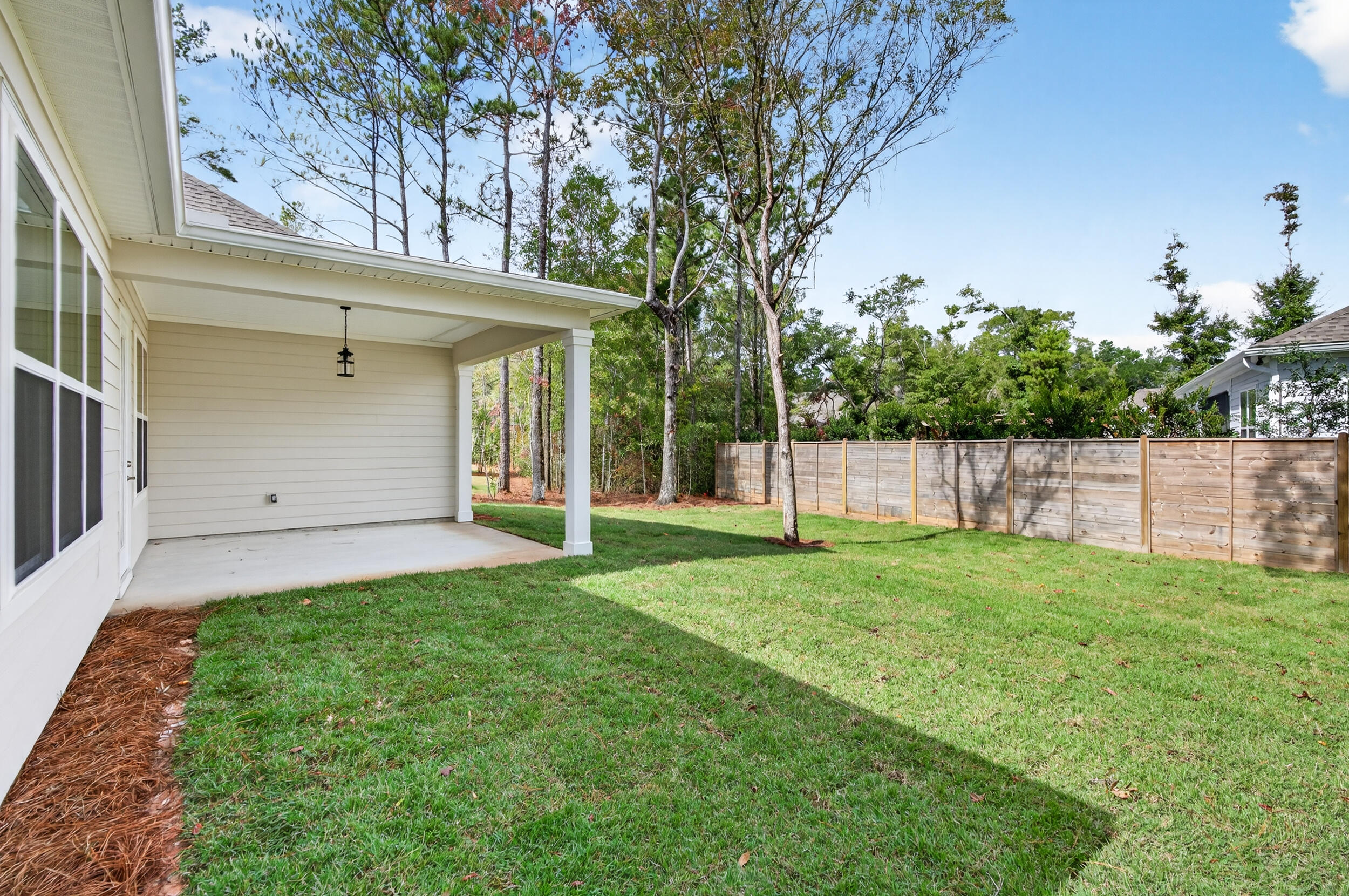 MAGNOLIA BAY ESTATES - Residential