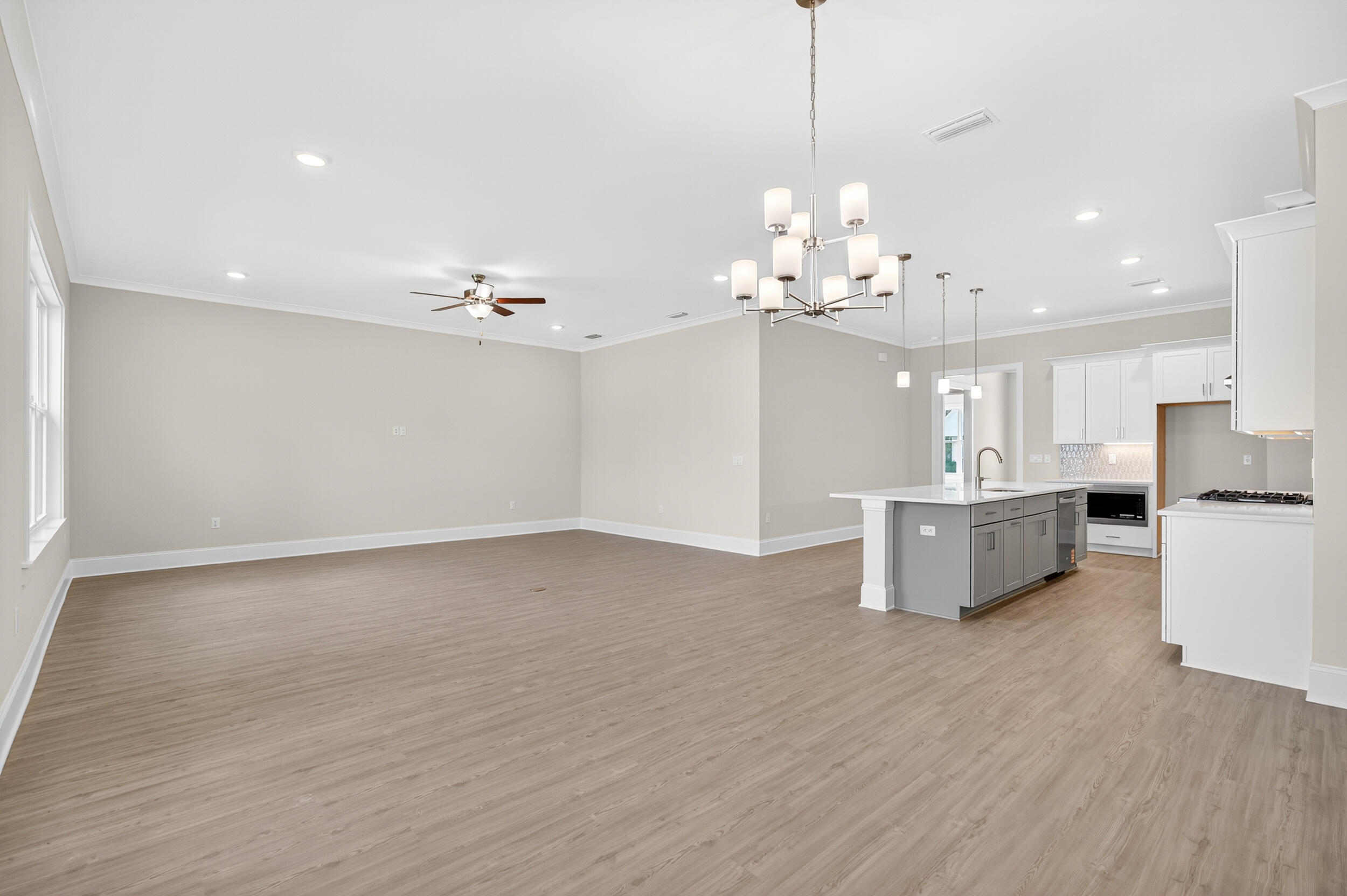 MAGNOLIA BAY ESTATES - Residential