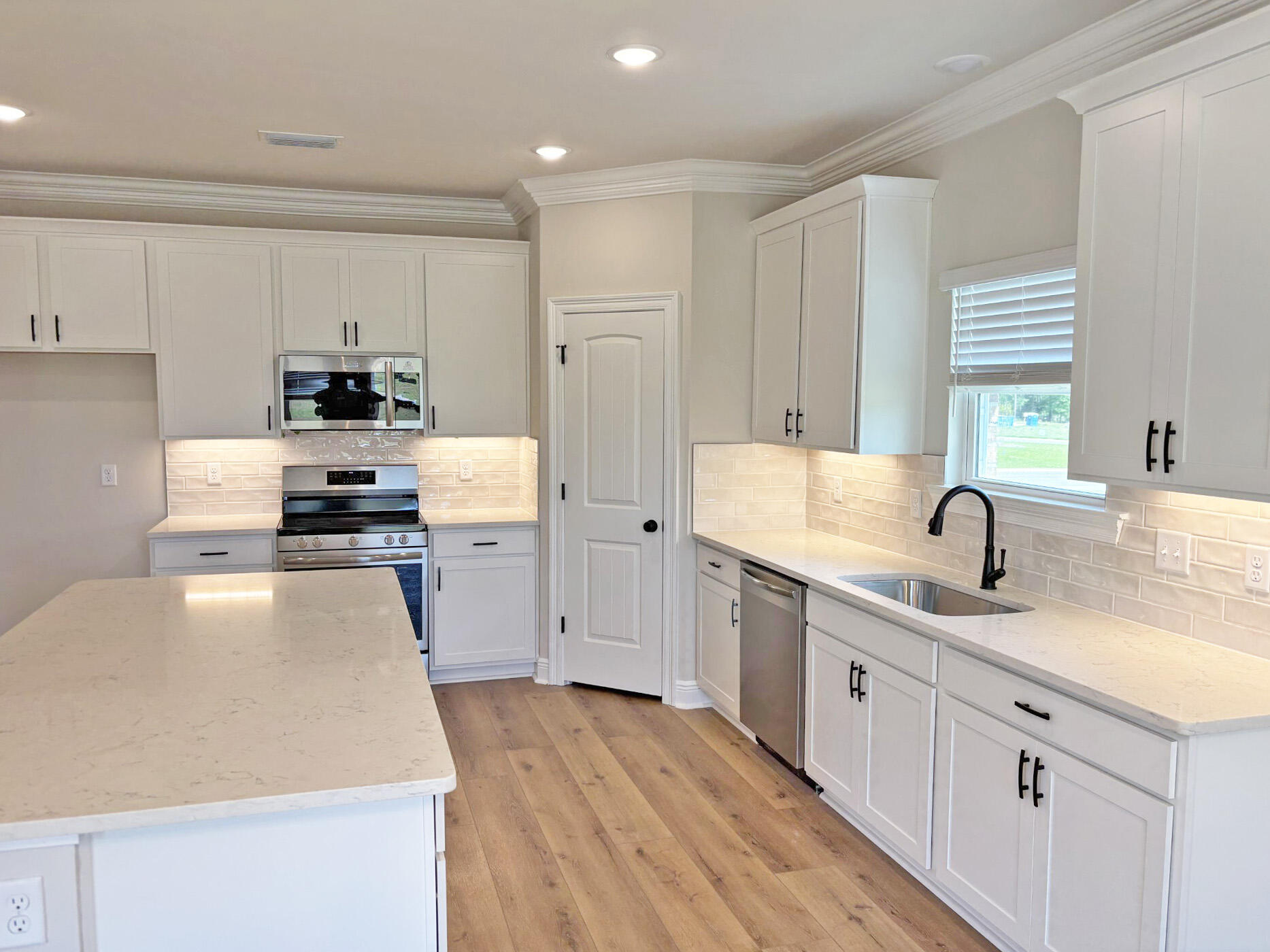 HOUSTON PLACE - Residential