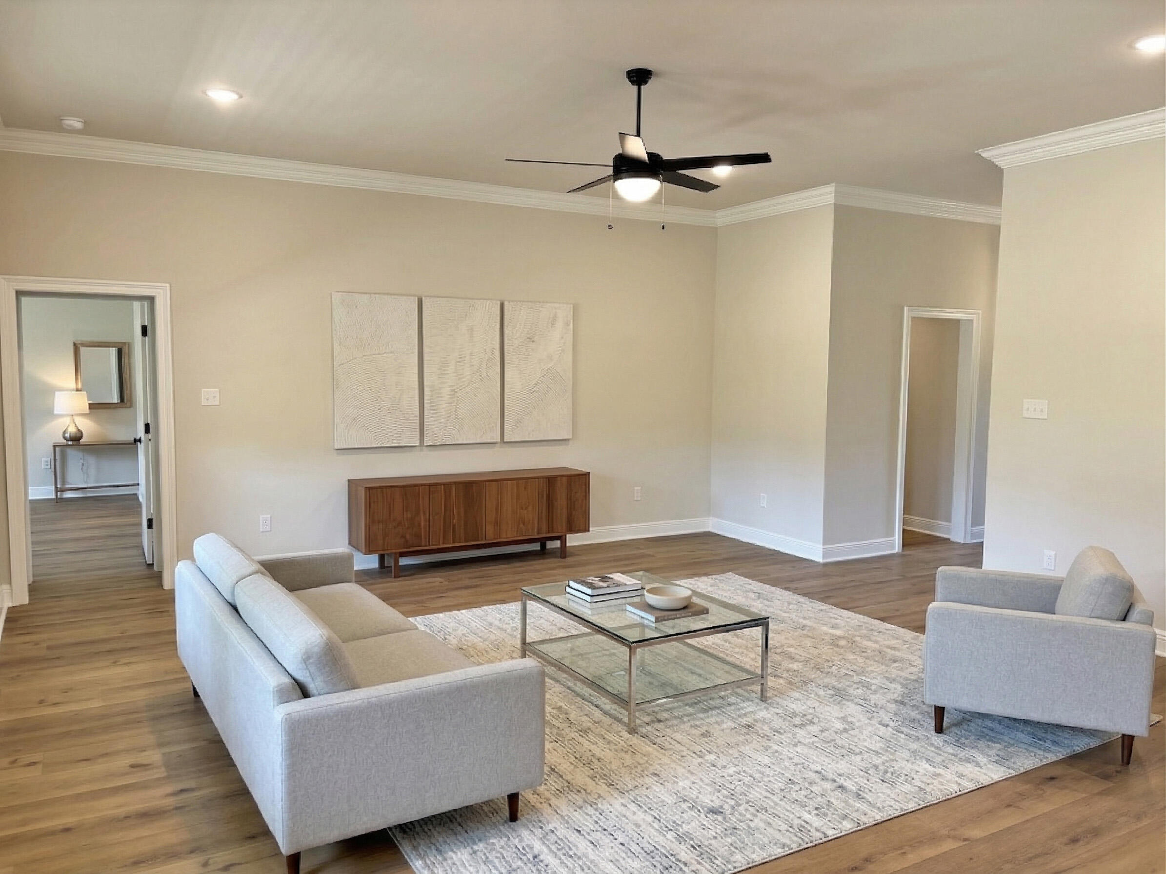 HOUSTON PLACE - Residential