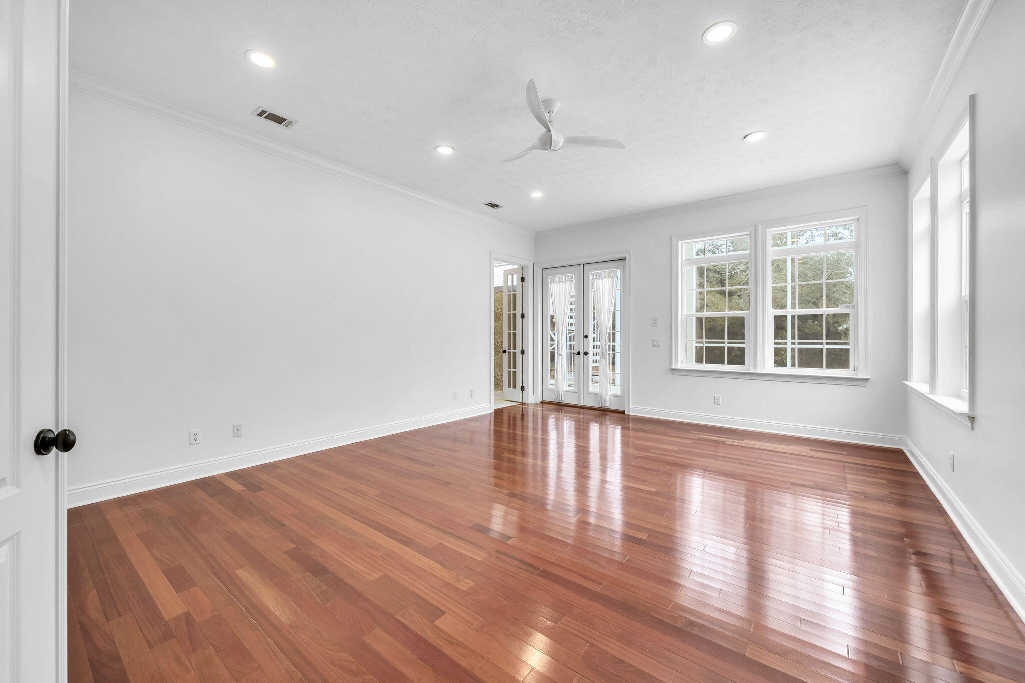 SEABREEZE PH 2 - Residential