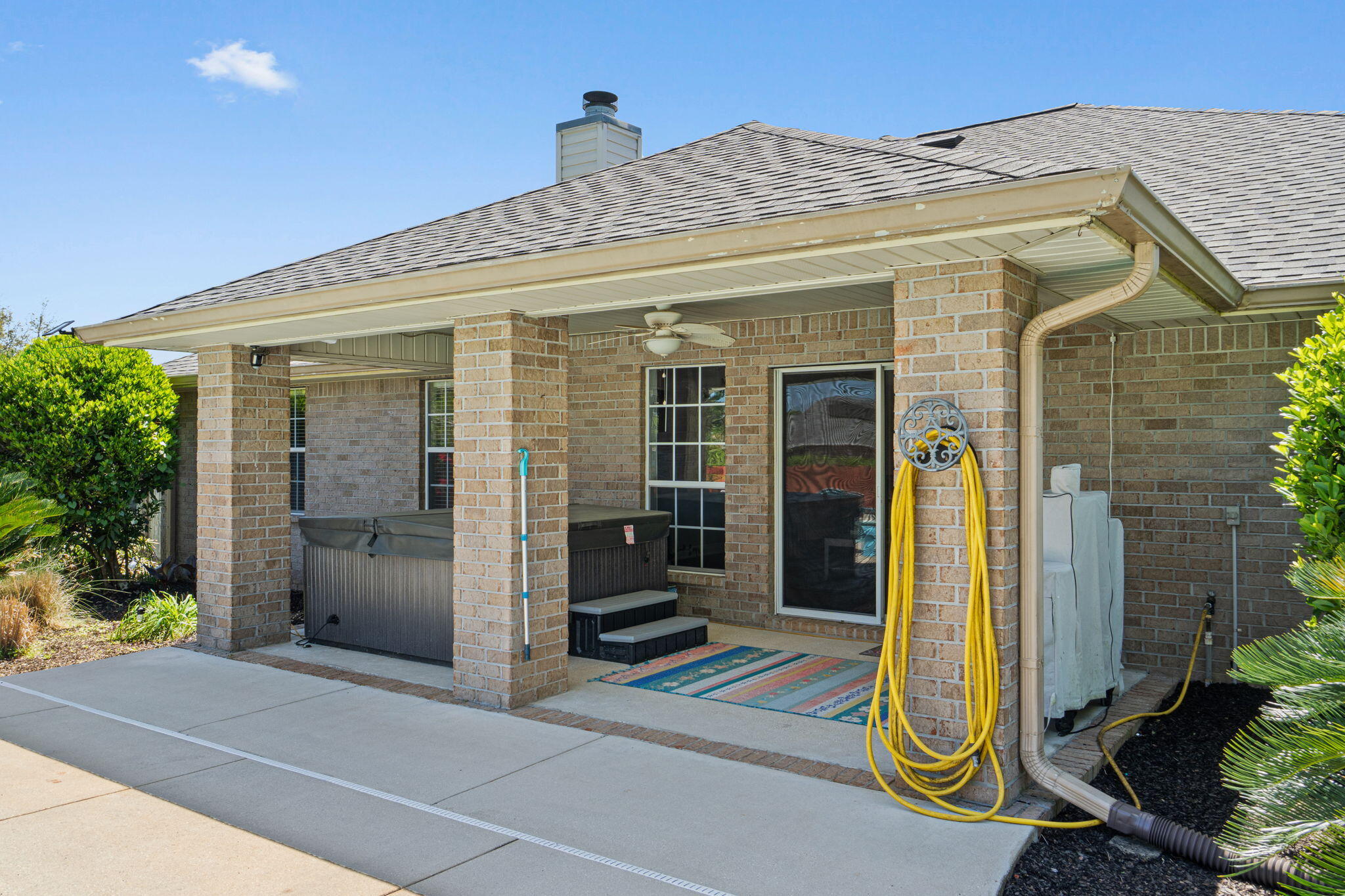 HARVELLS CROSSING - Residential