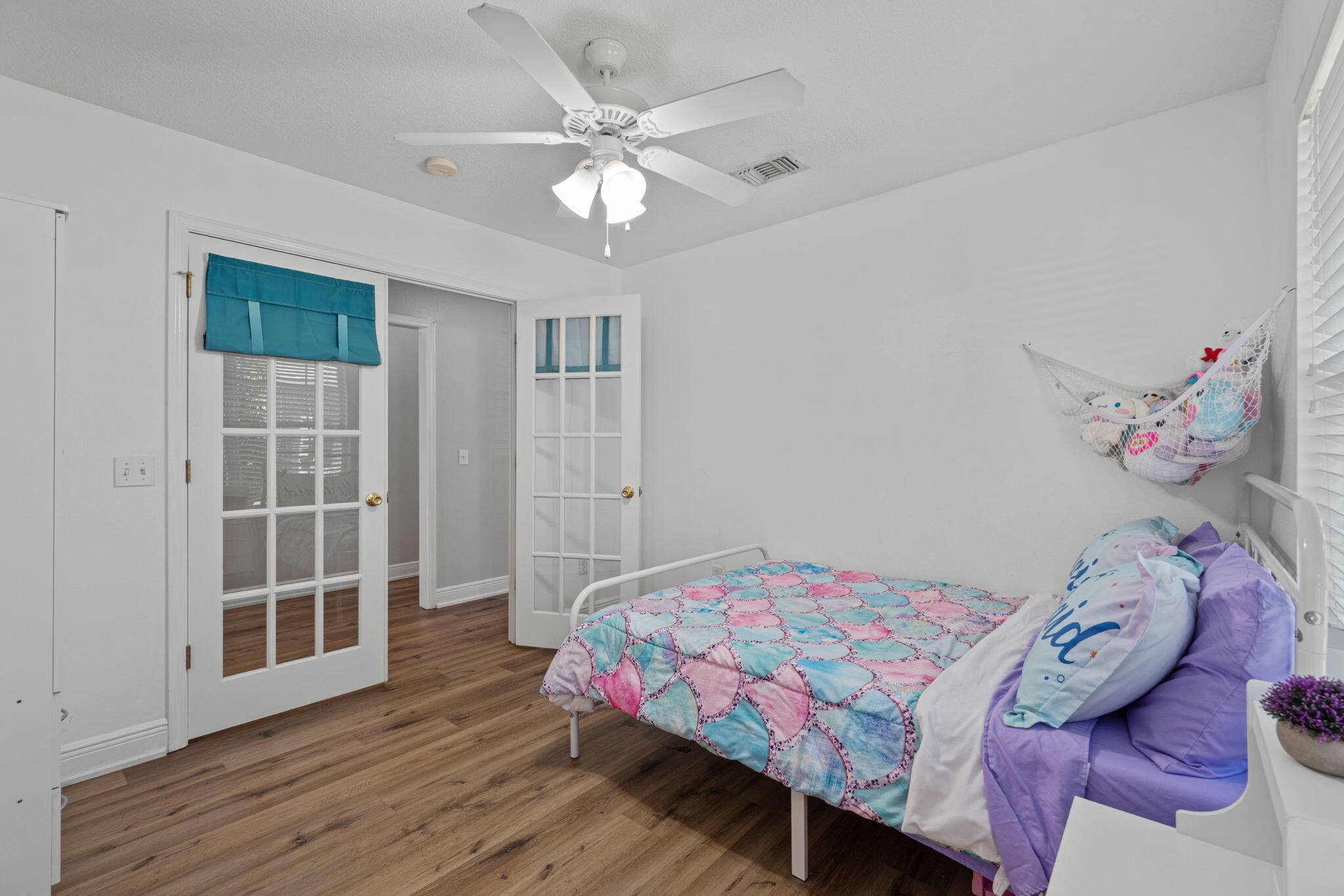 HARVELLS CROSSING - Residential