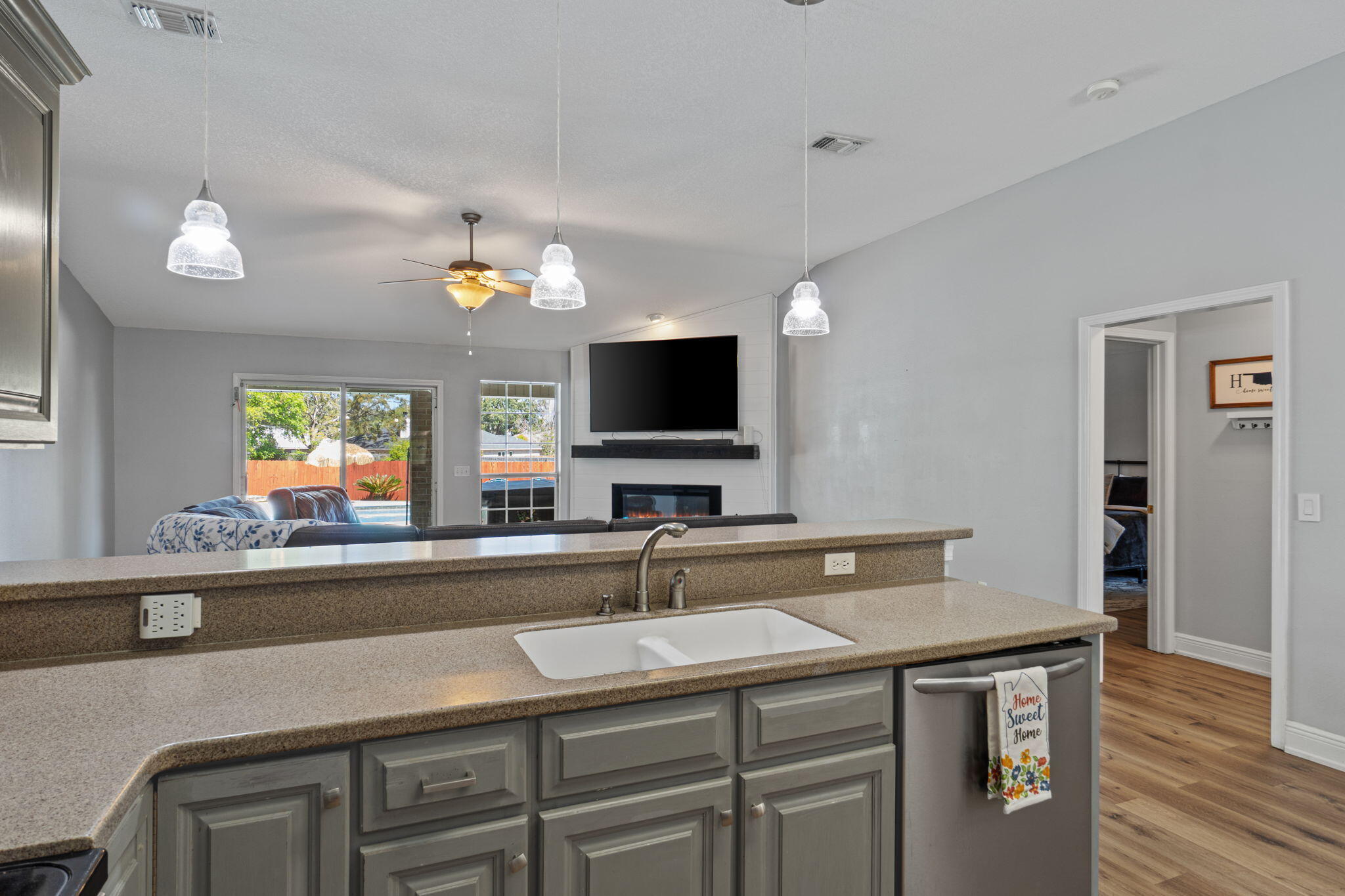 HARVELLS CROSSING - Residential