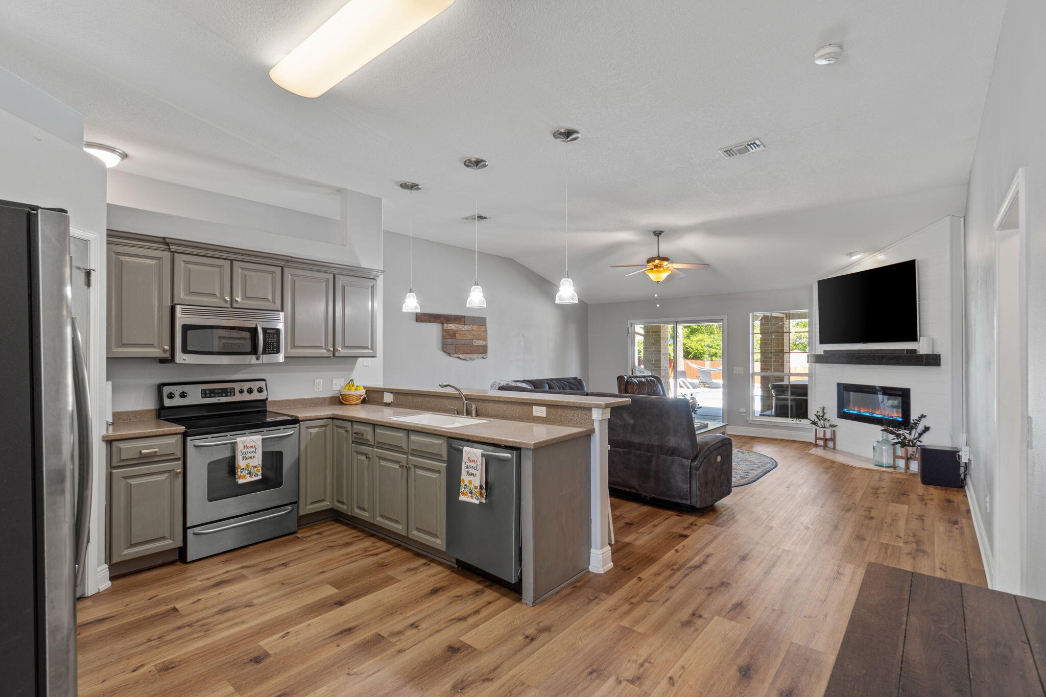 HARVELLS CROSSING - Residential