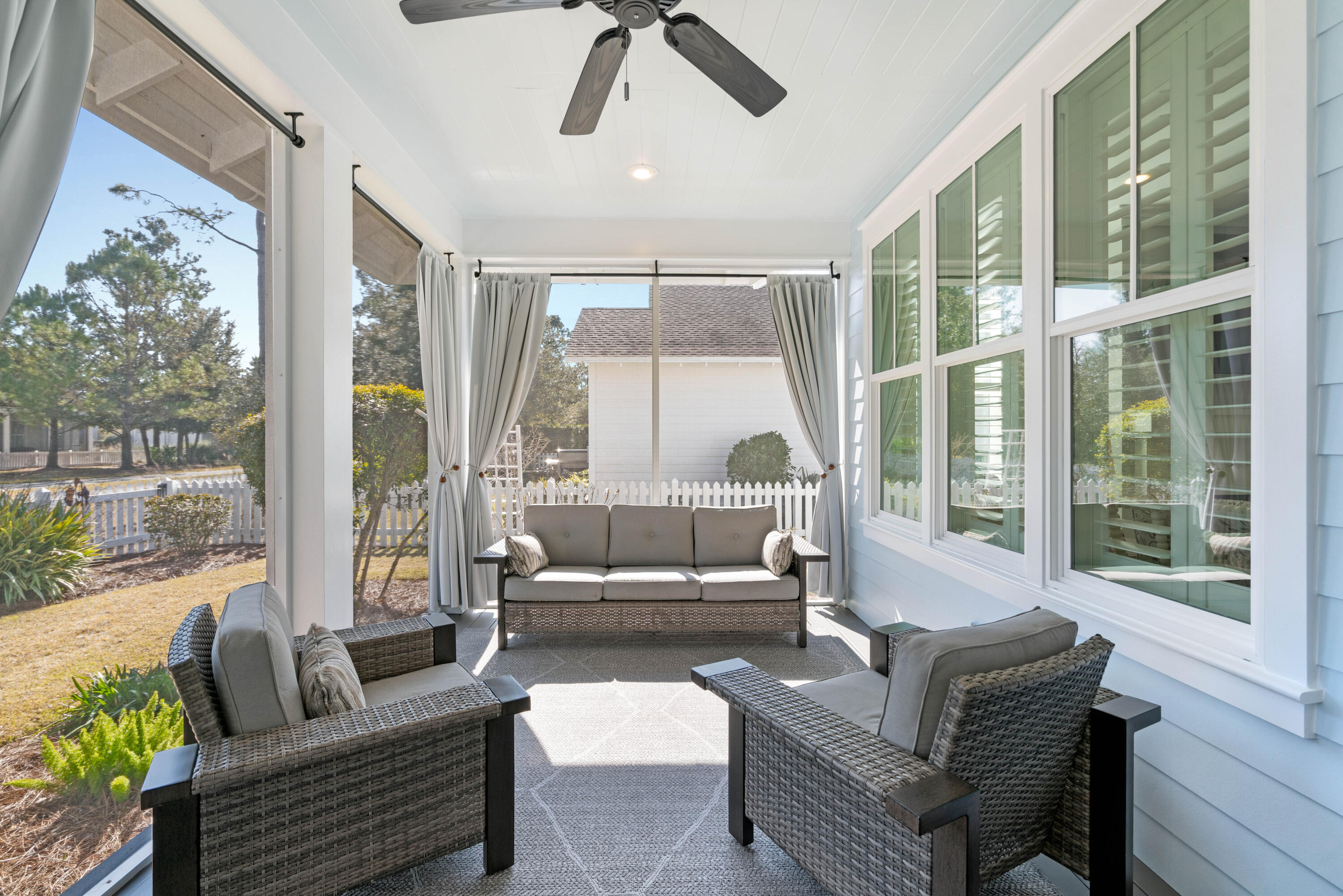 WATERSOUND ORIGINS - Residential