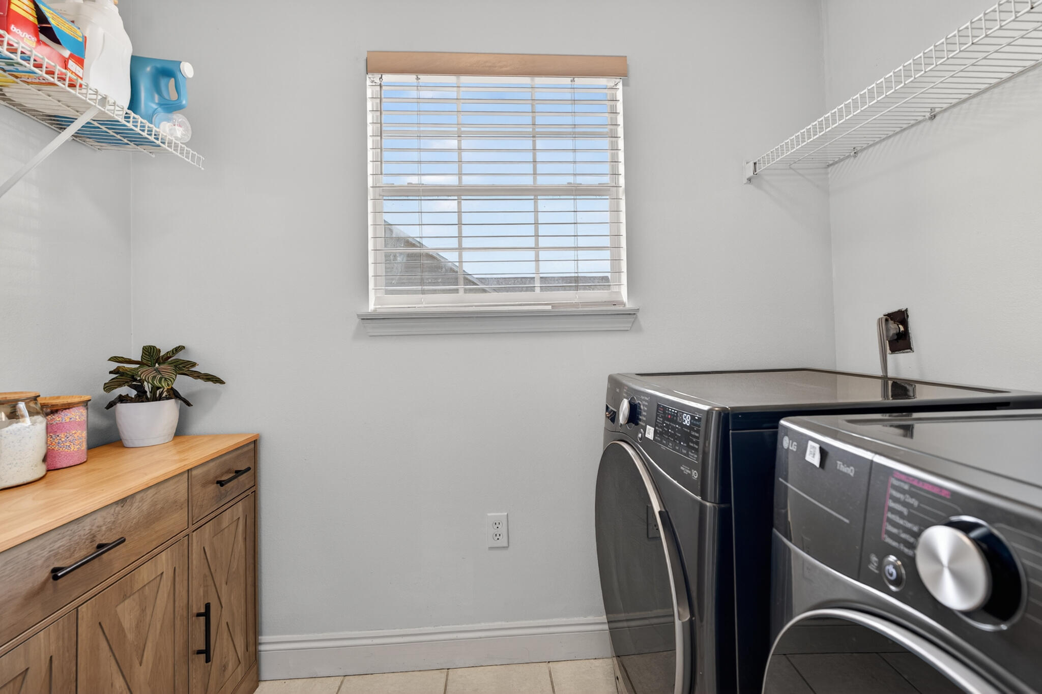 COUNTRYVIEW ESTATES 4TH ADDN PH 2 - Residential