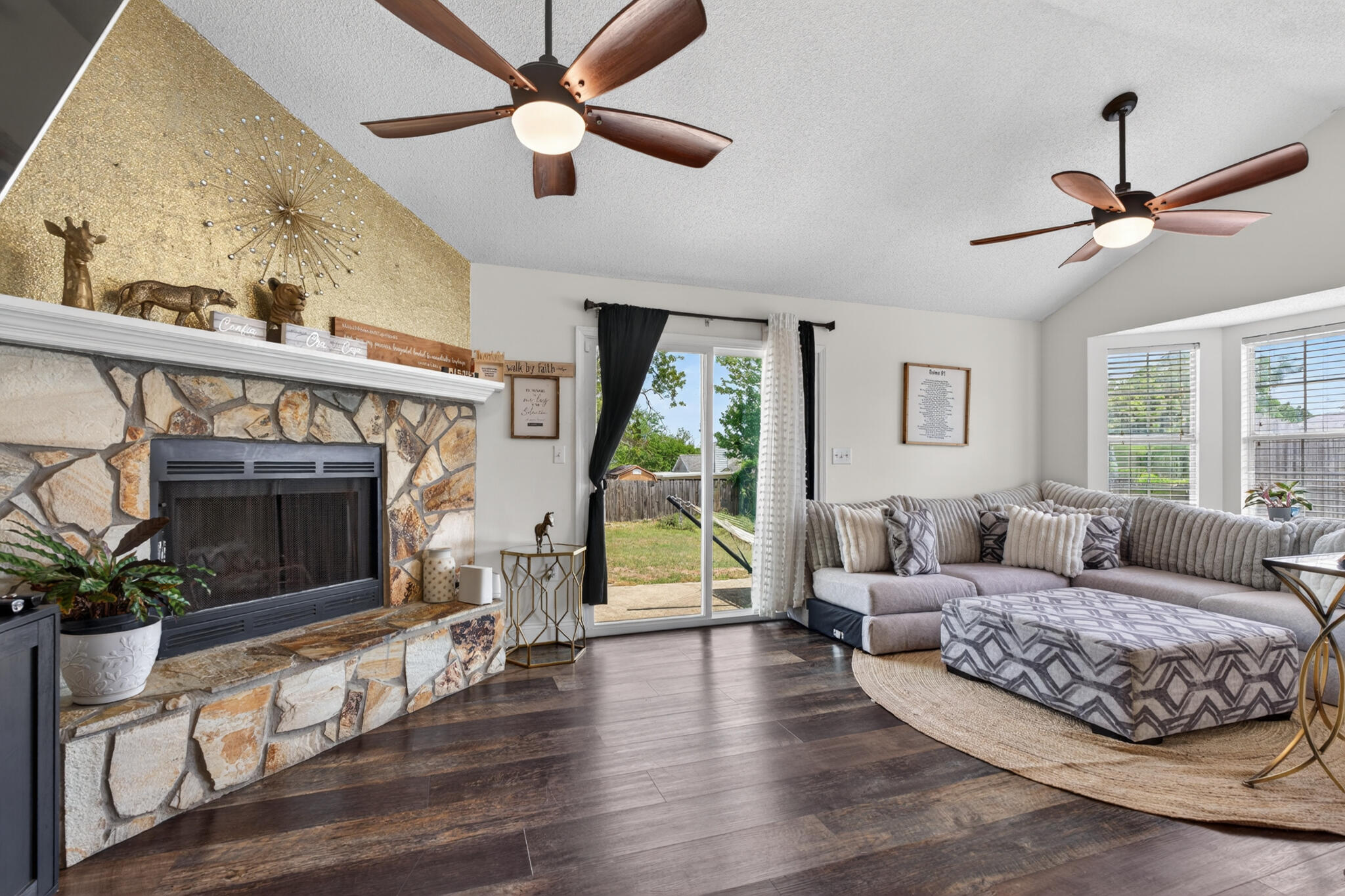 COUNTRYVIEW ESTATES 4TH ADDN PH 2 - Residential