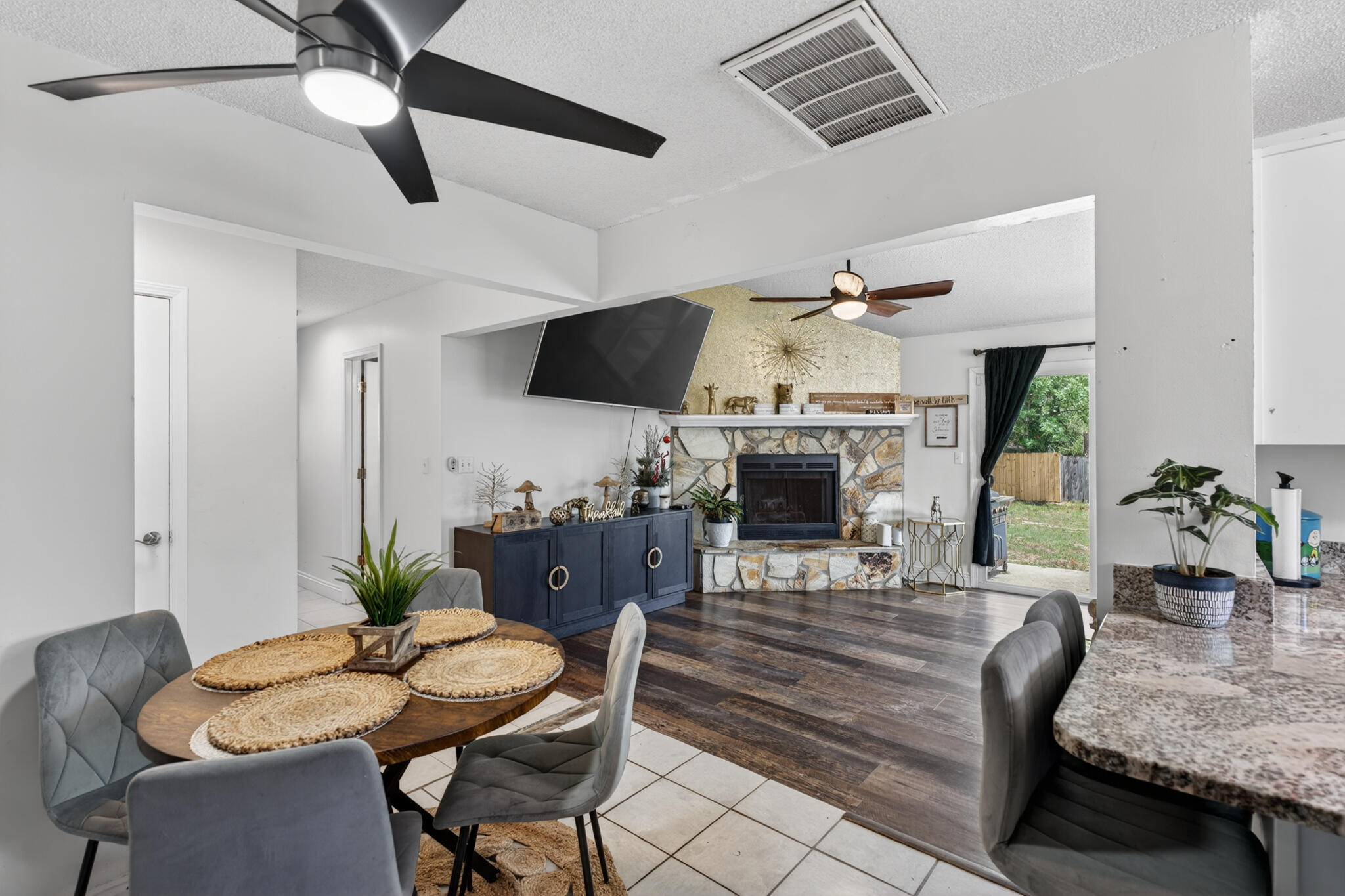 COUNTRYVIEW ESTATES 4TH ADDN PH 2 - Residential