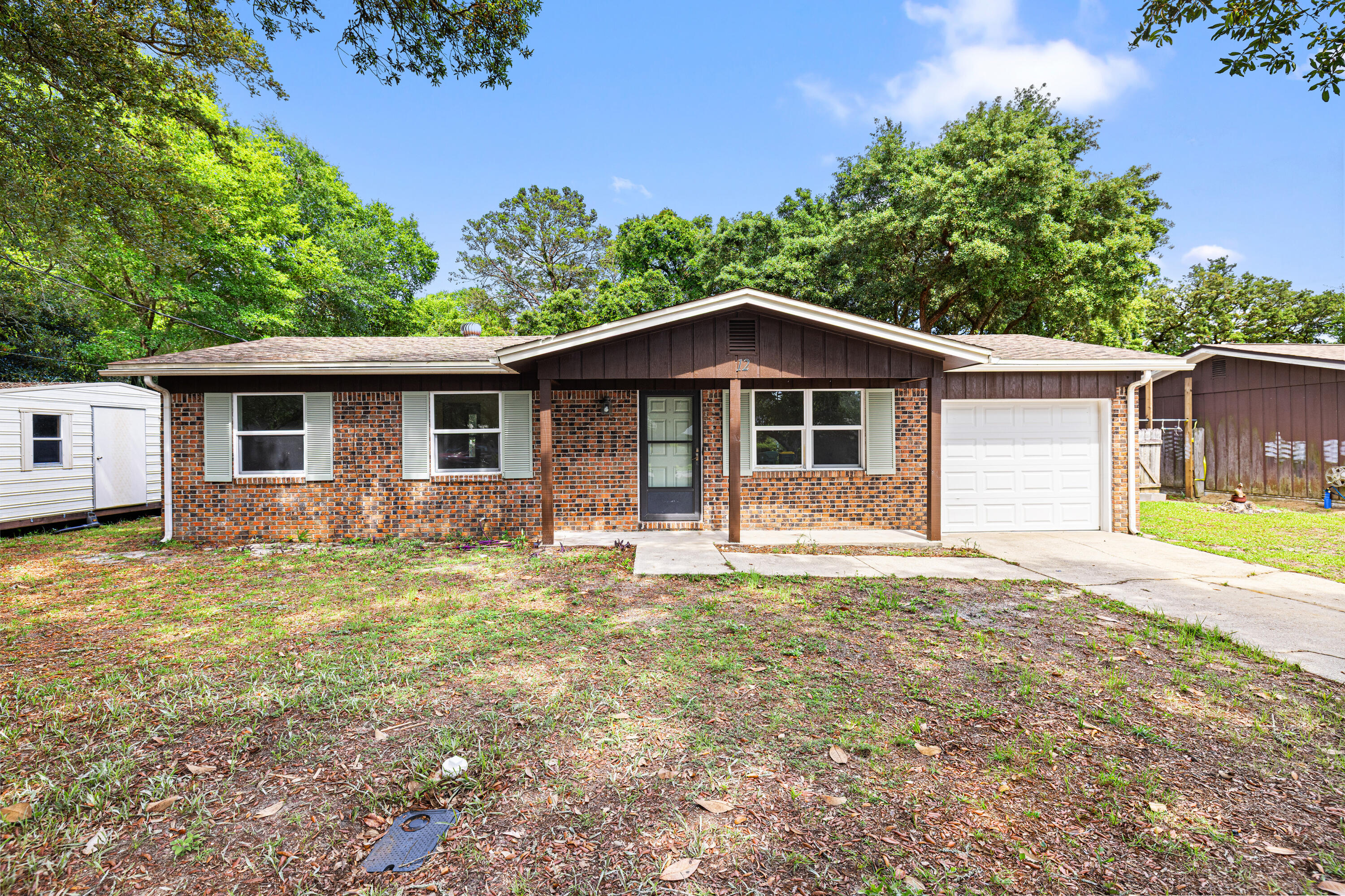 12 Twisted Oak Trail