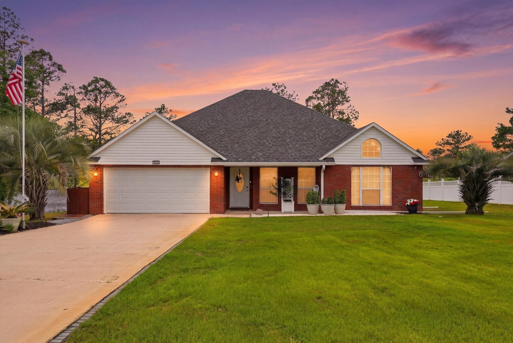 TEN LAKE ESTATES/LAKESHORE GARDENS - Residential