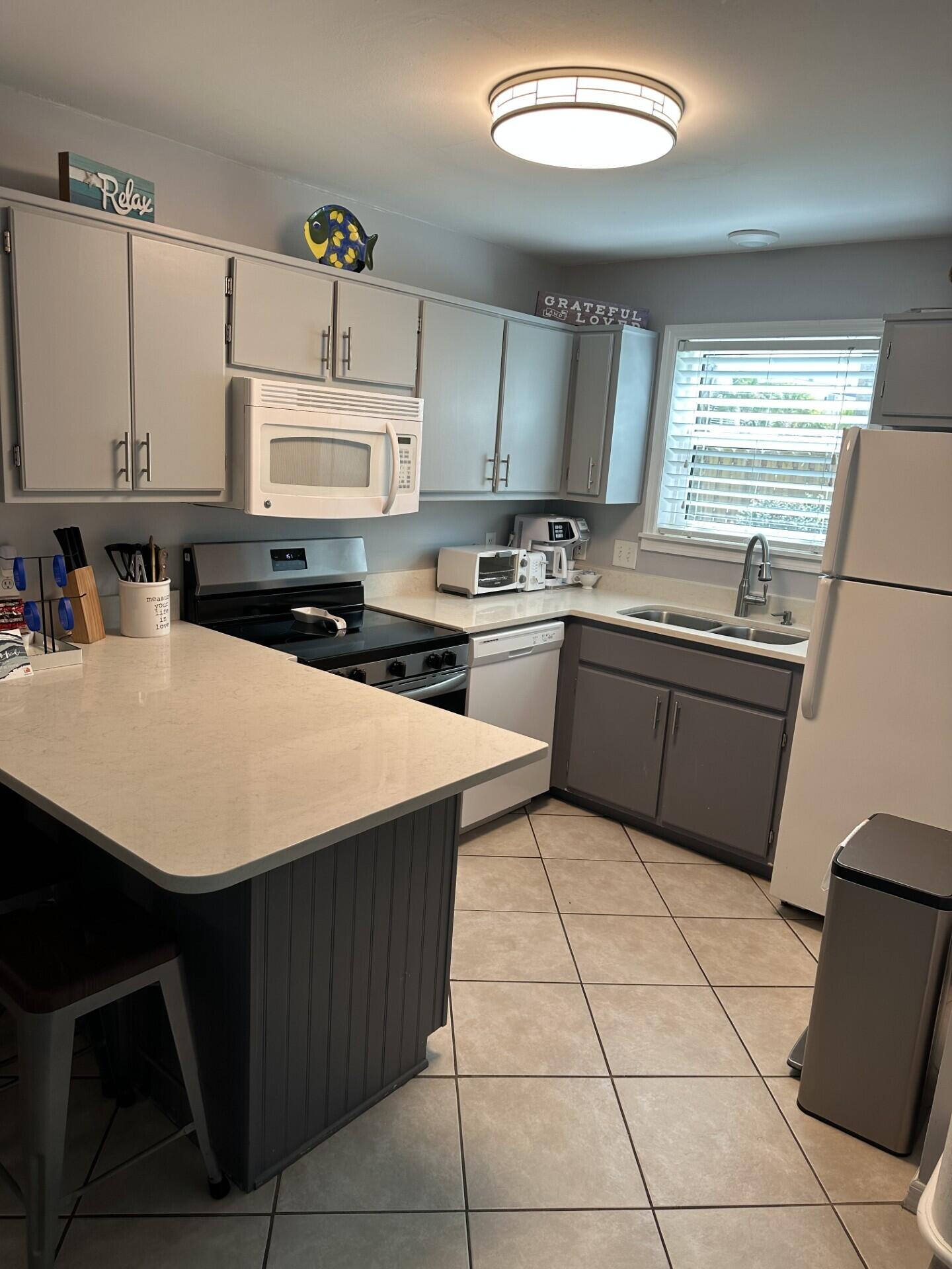 11 Beachside Drive UNIT 1212