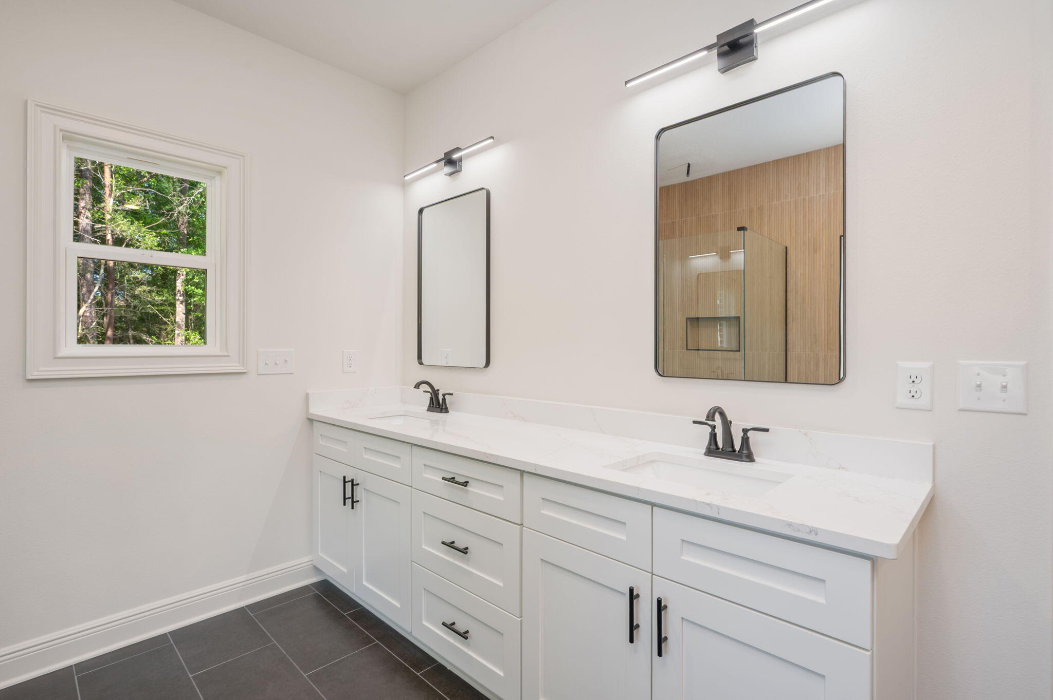 HIDDEN SPRINGS PH II - Residential