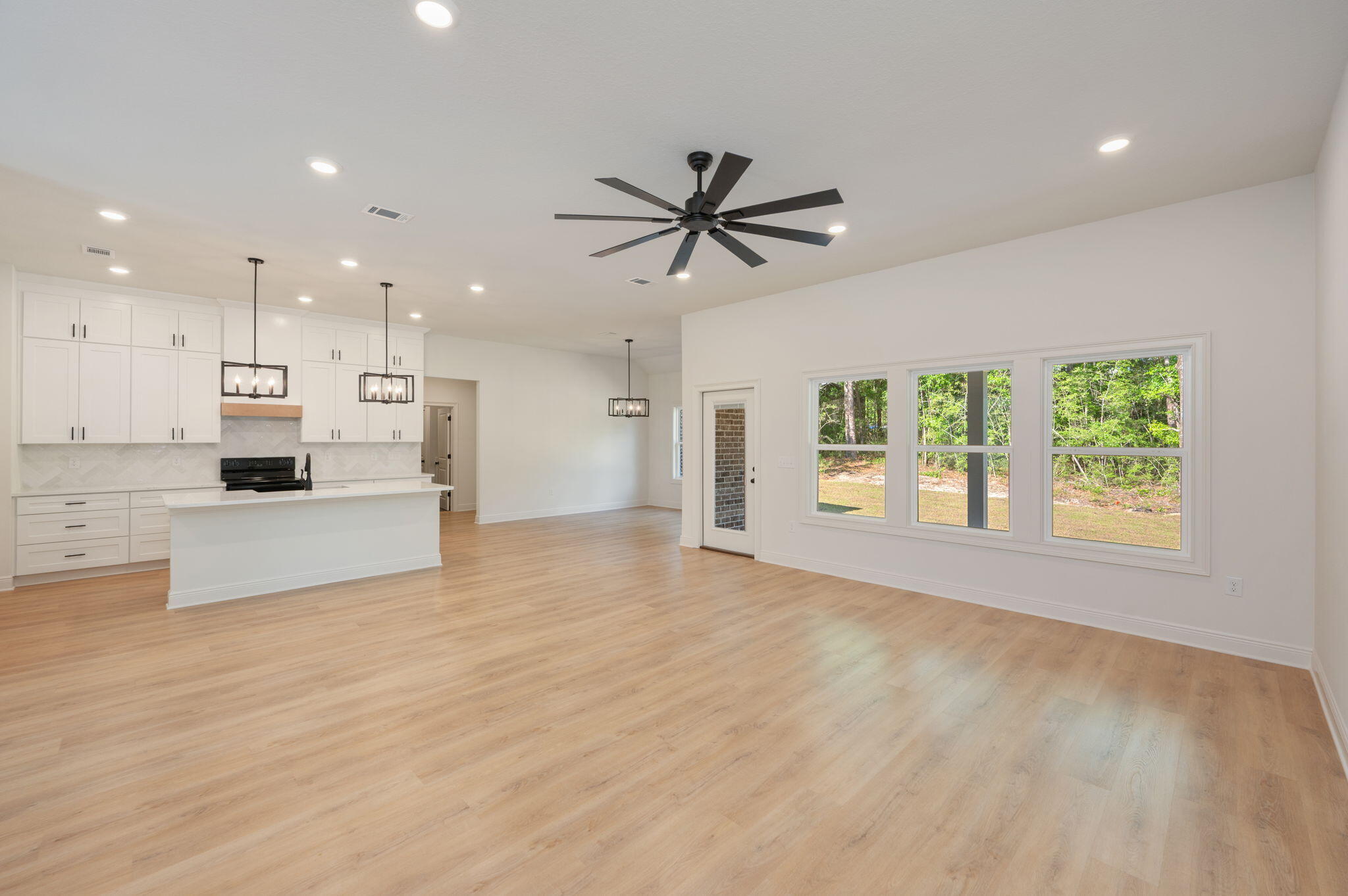 HIDDEN SPRINGS PH II - Residential