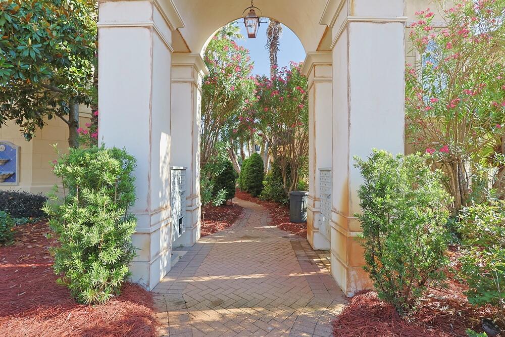 SAINT TROPEZ - Residential