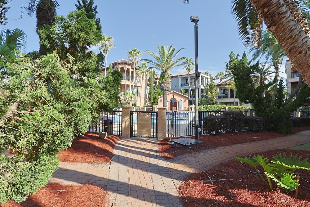 SAINT TROPEZ - Residential