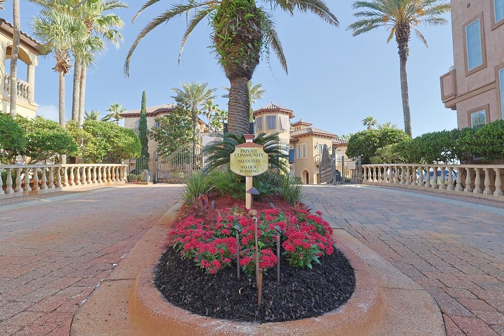 SAINT TROPEZ - Residential