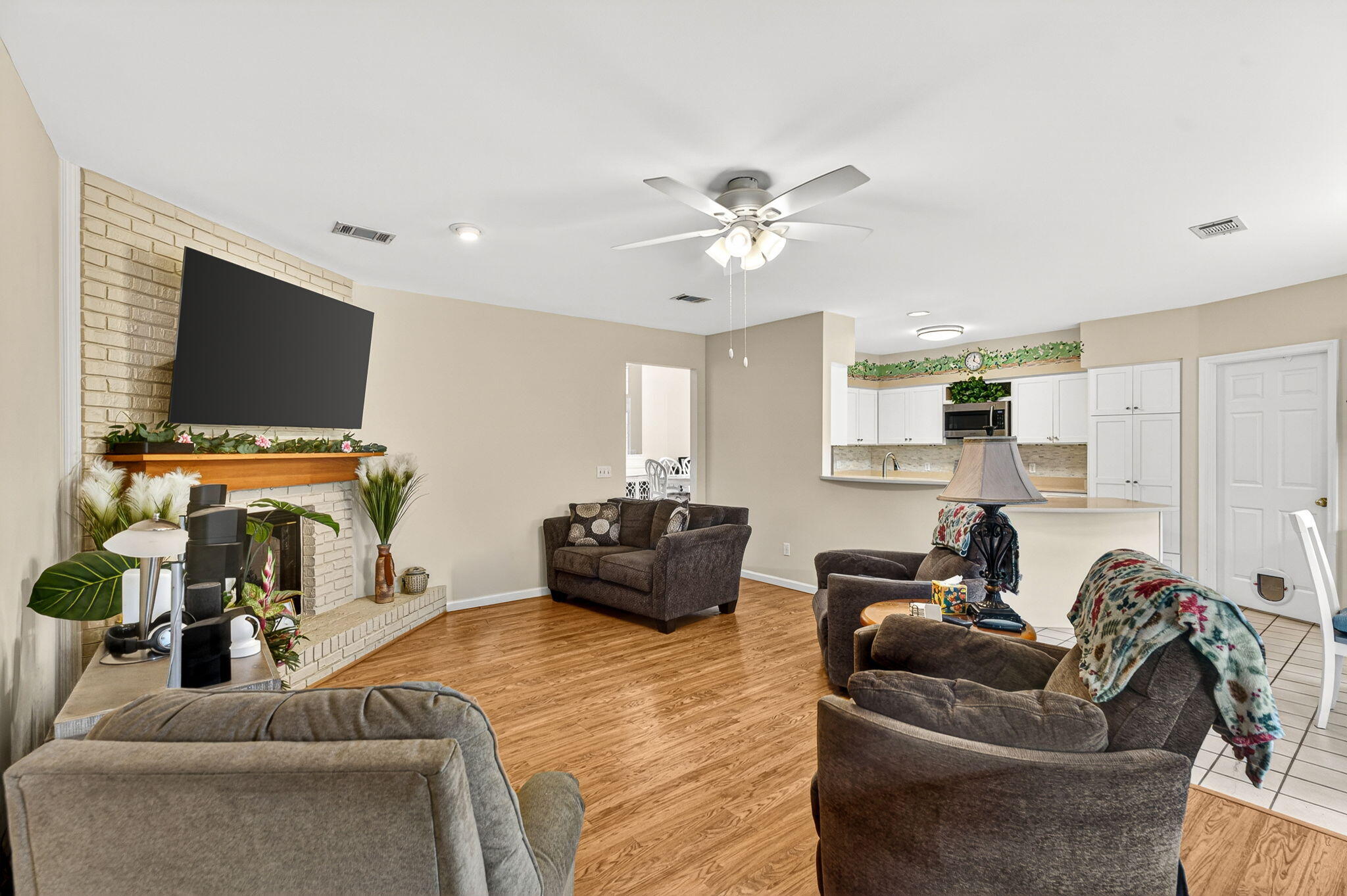 NORTHSHORE ADDN PH 1 - Residential