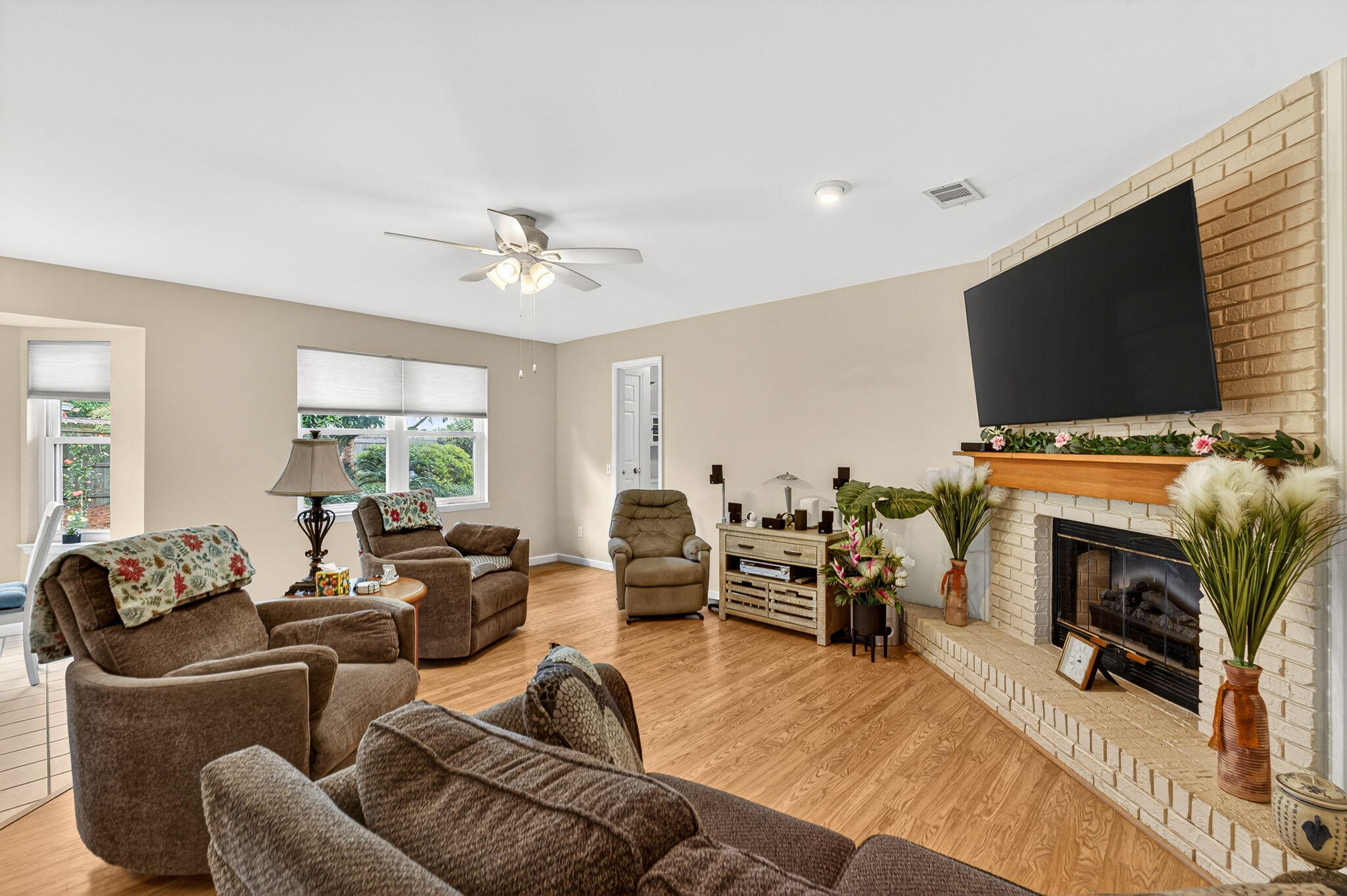 NORTHSHORE ADDN PH 1 - Residential